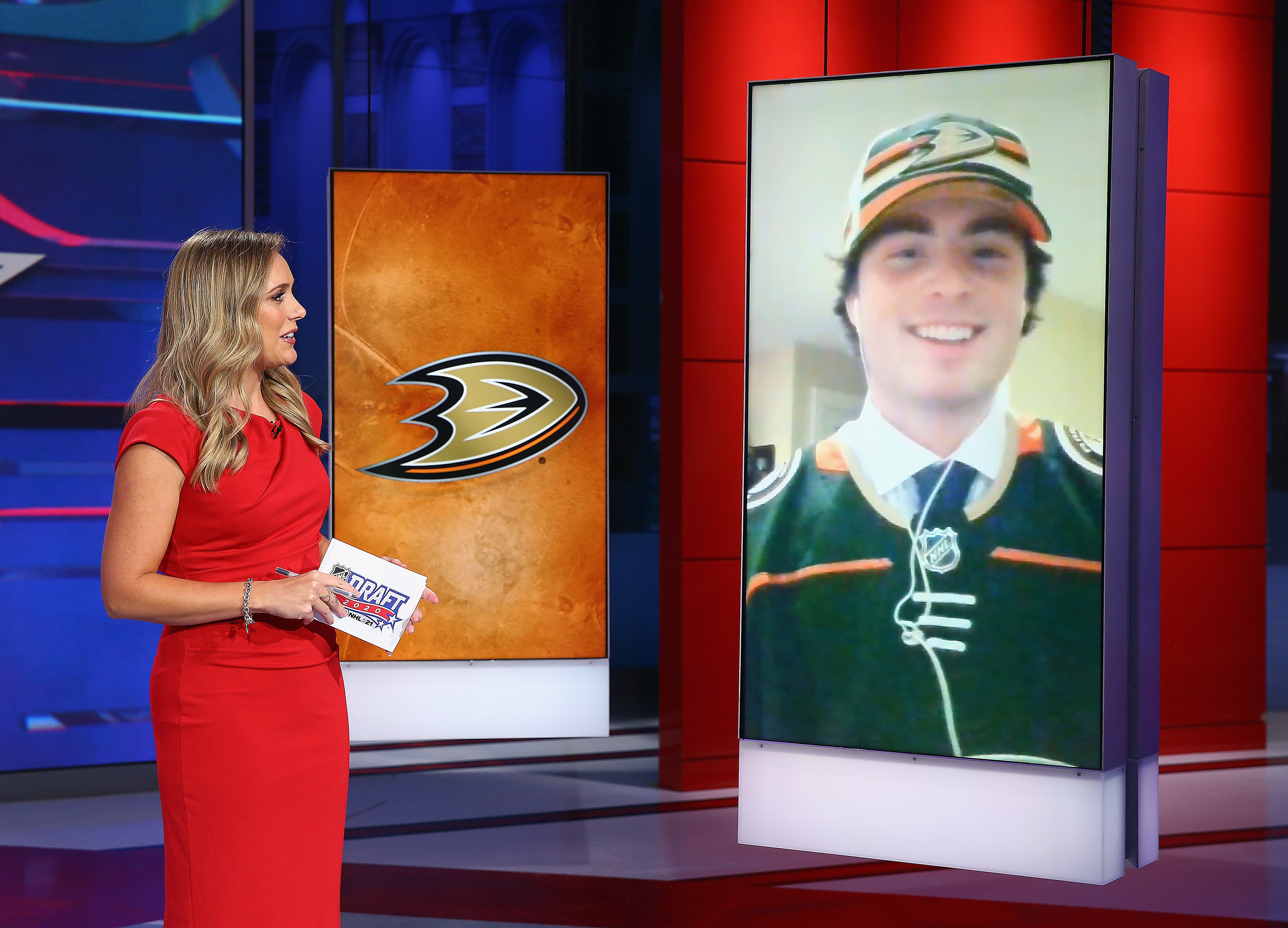 SECAUCUS, NEW JERSEY - OCTOBER 06: Jamie Hersch of the NHL Network interviews Jamie Drysdale from Erie of the OHL after his selection by the Anaheim Ducks in the 2020 National Hockey League Draft at the NHL Network Studio on October 06, 2020 in Secaucus, New Jersey.