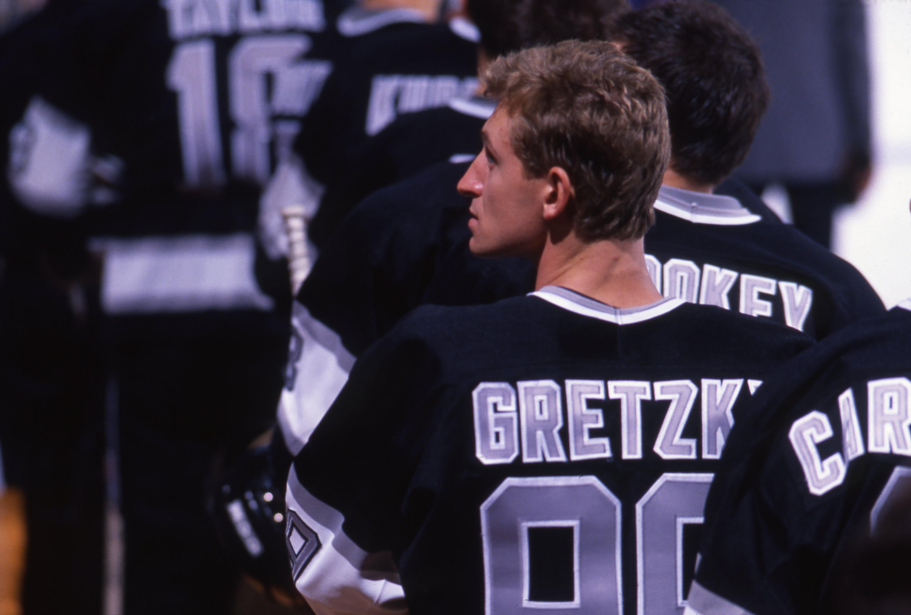 Wayne Gretzky #99 of the Los Angeles Kings at his first home pre-season game on September 28, 1988 at the Great Western Forum in Inglewood, California.