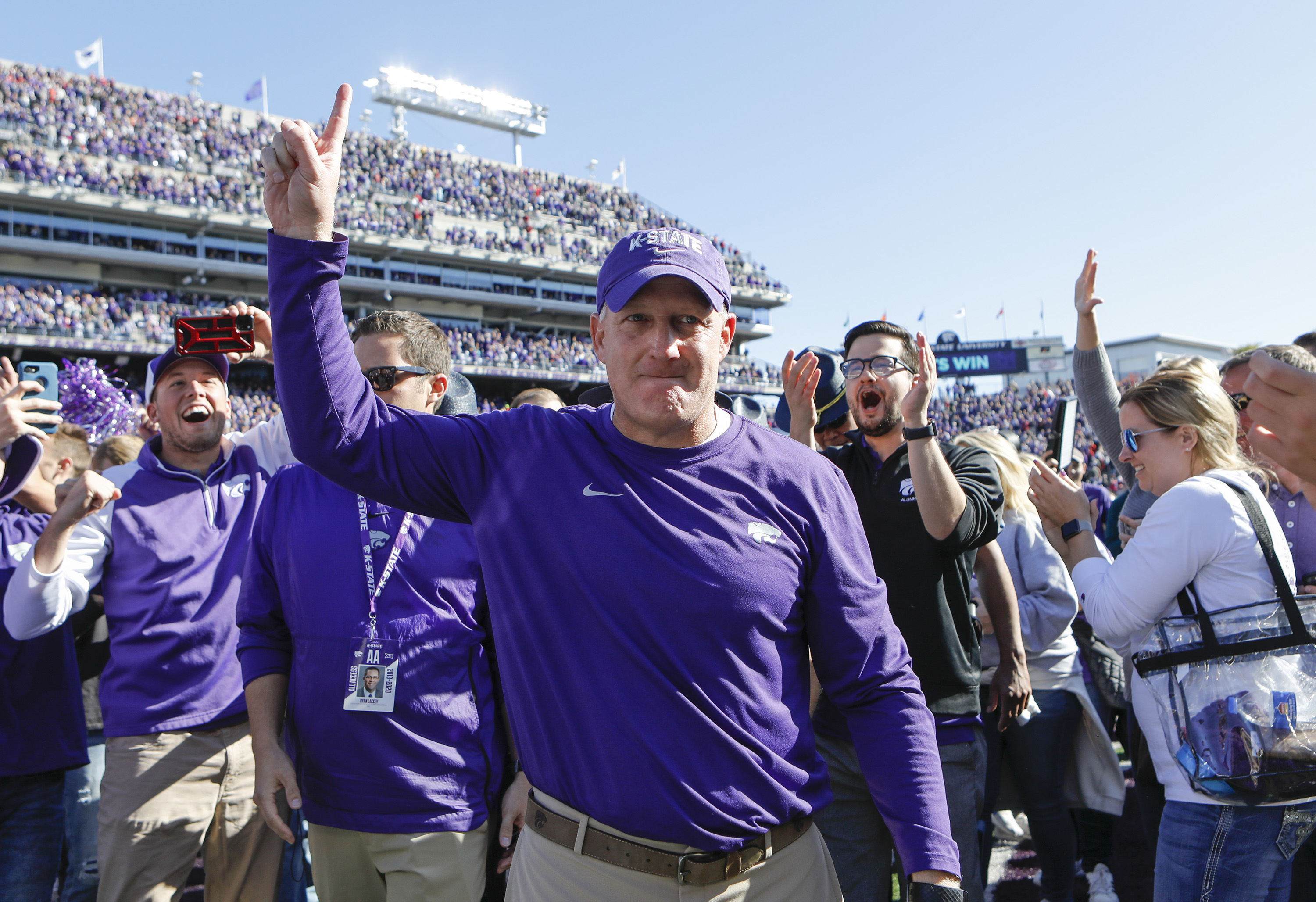 Kansas State shocks Oklahoma, 48-41, beats top -5 team for first time in 13 years