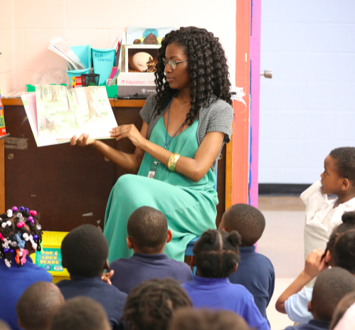A teacher leads a reading class at Gardenview Elementary in Memphis.