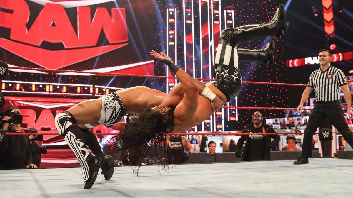 WWE Raw: Ricochet and Mustafa Ali slam each other in the WWE ThunderDome