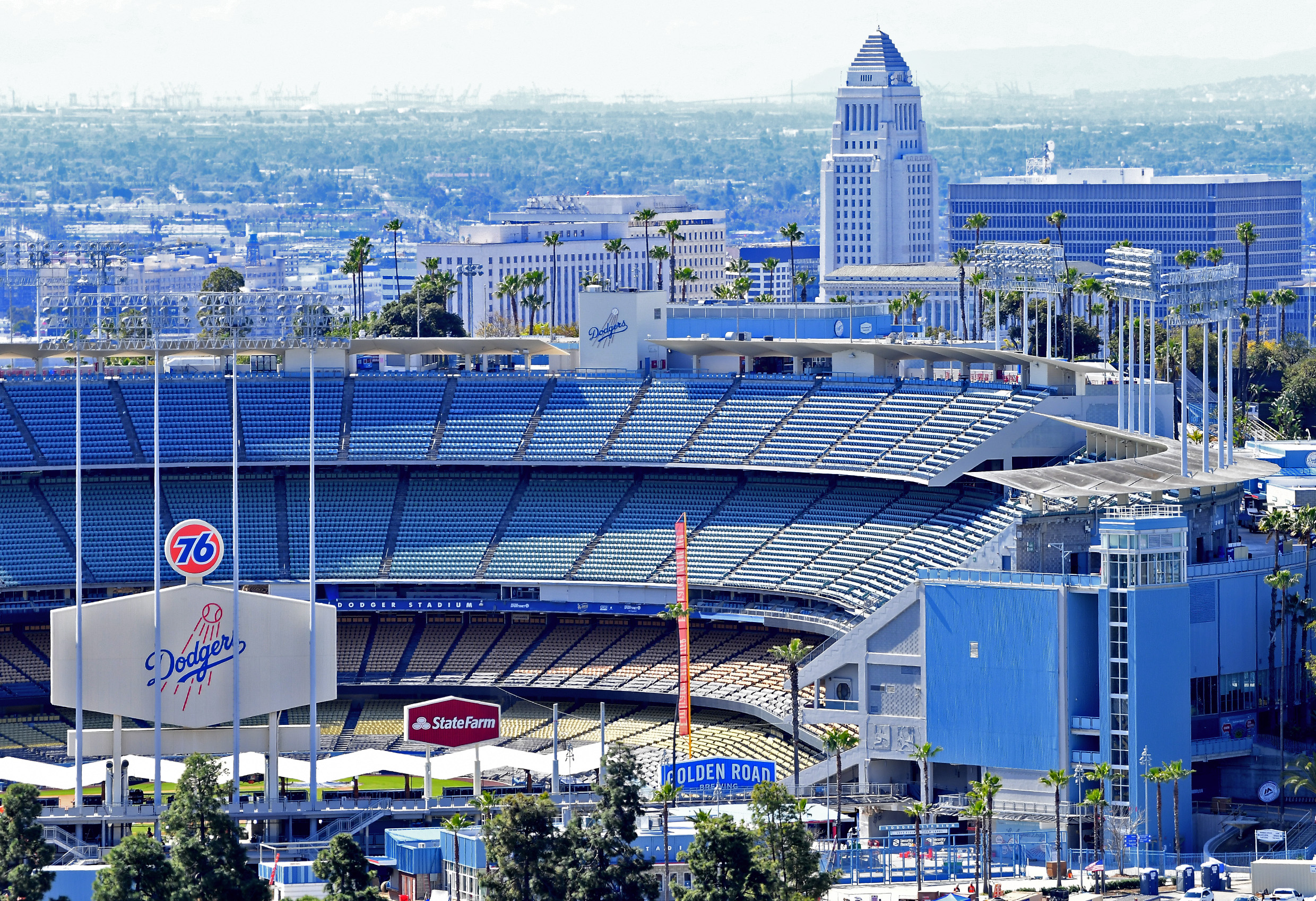 MLB: San Francisco Giants at Los Angeles Dodgers