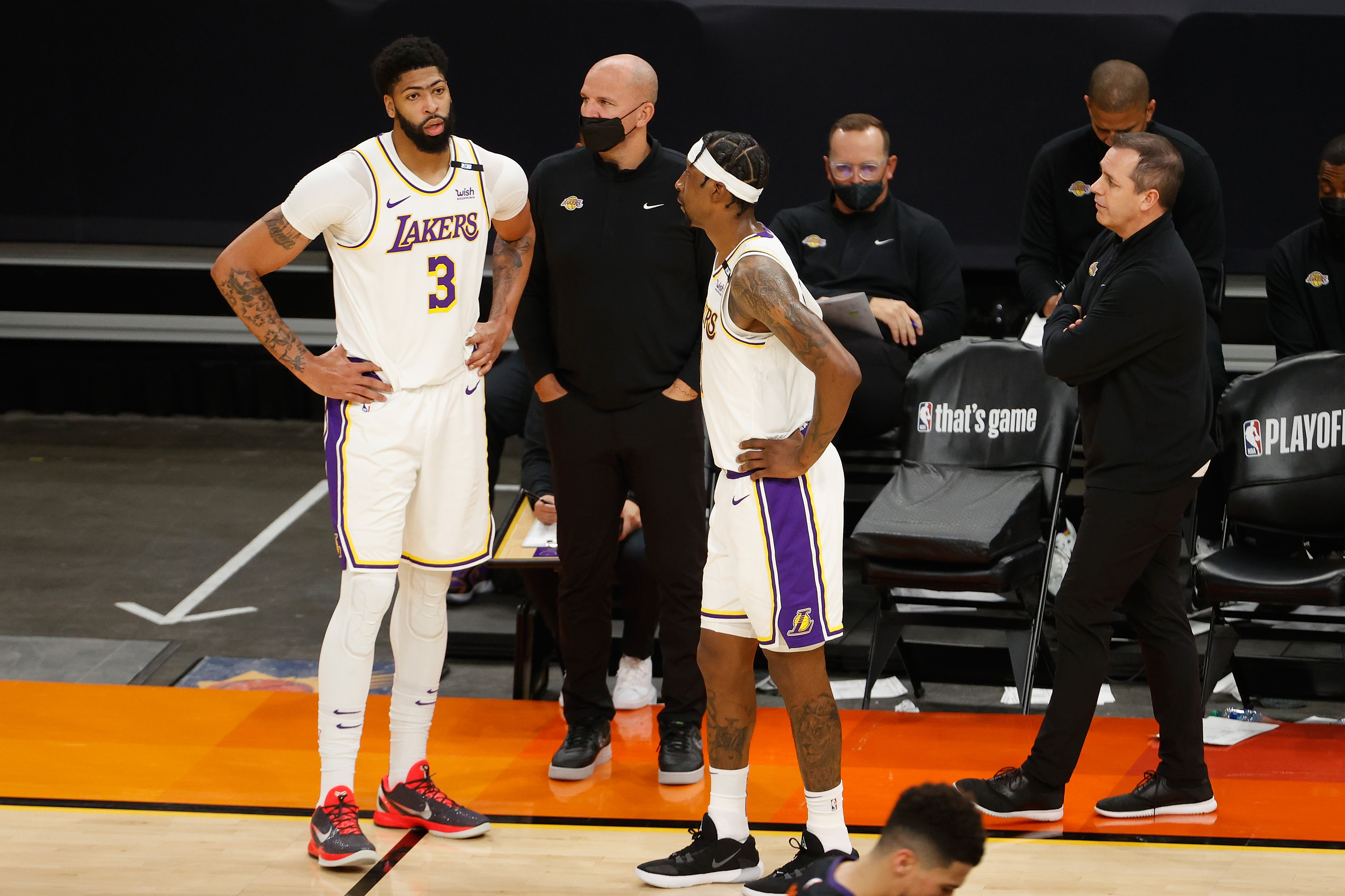 Los Angeles Lakers v Phoenix Suns - Game One