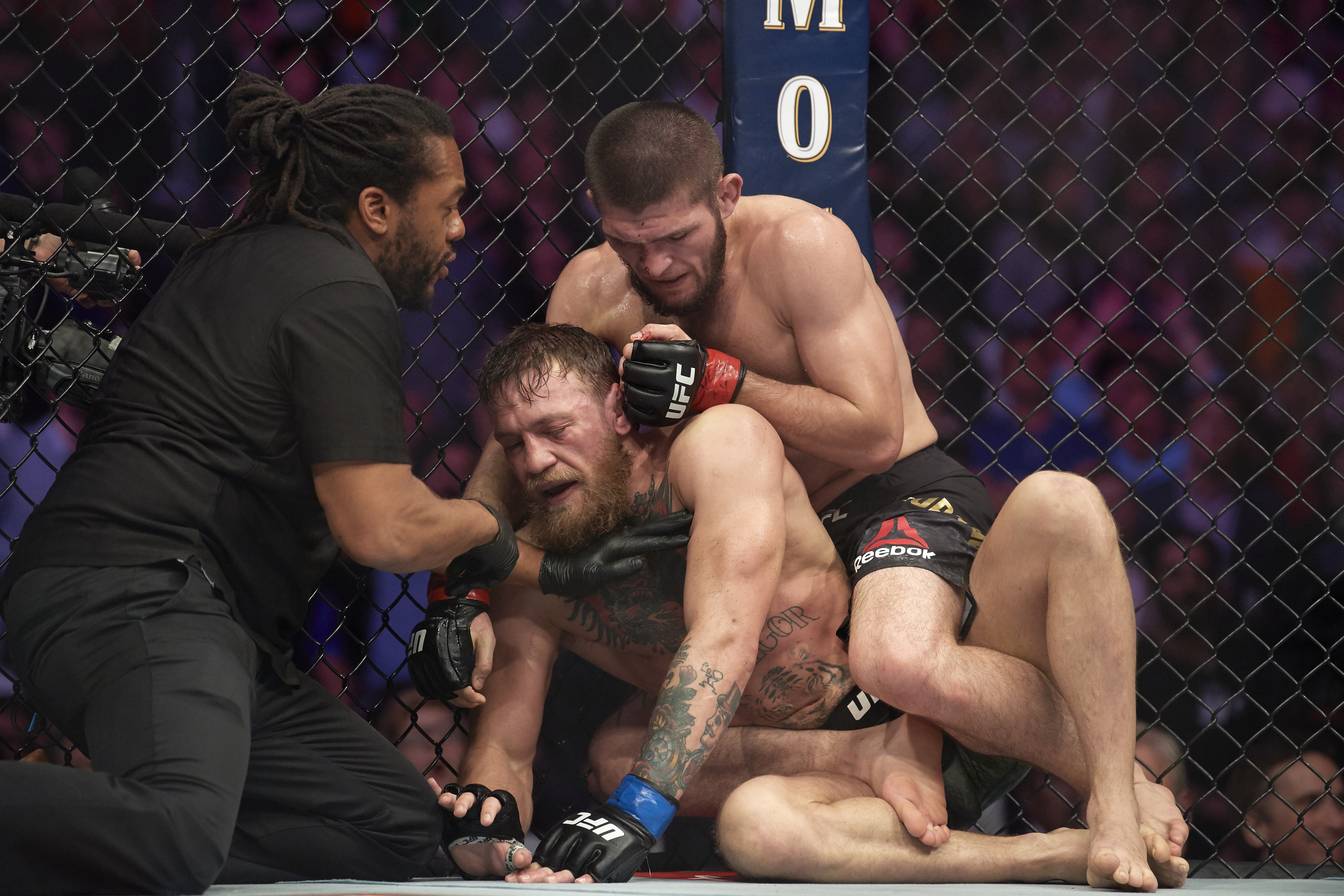 Conor McGregor vs Khabib Nurmagomedov, Ultimate Fighting Championship 229