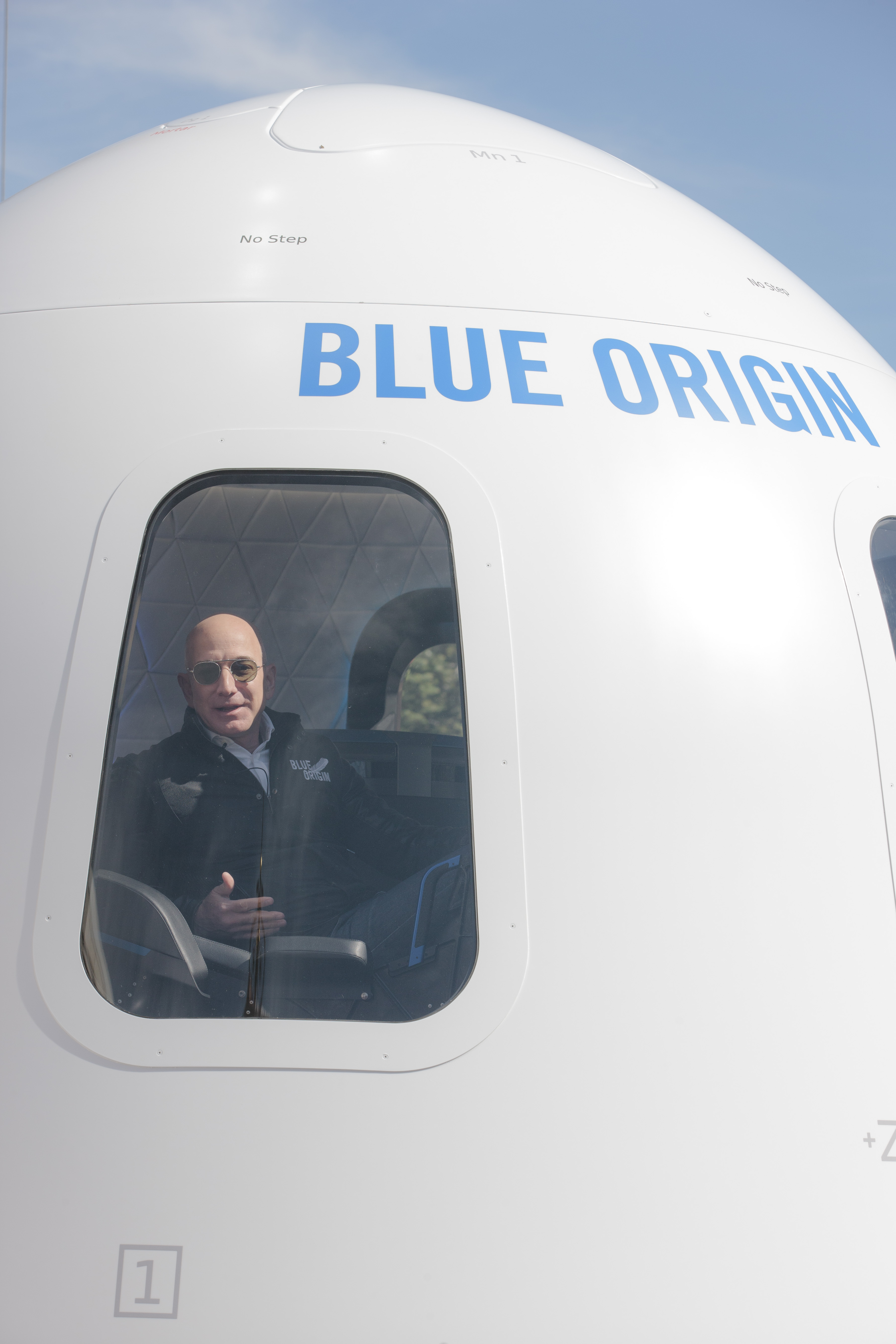 Amazon Chief Executive Officer Jeff Bezos Introduces The Blue Origin&nbsp;New Shepard&nbsp;System