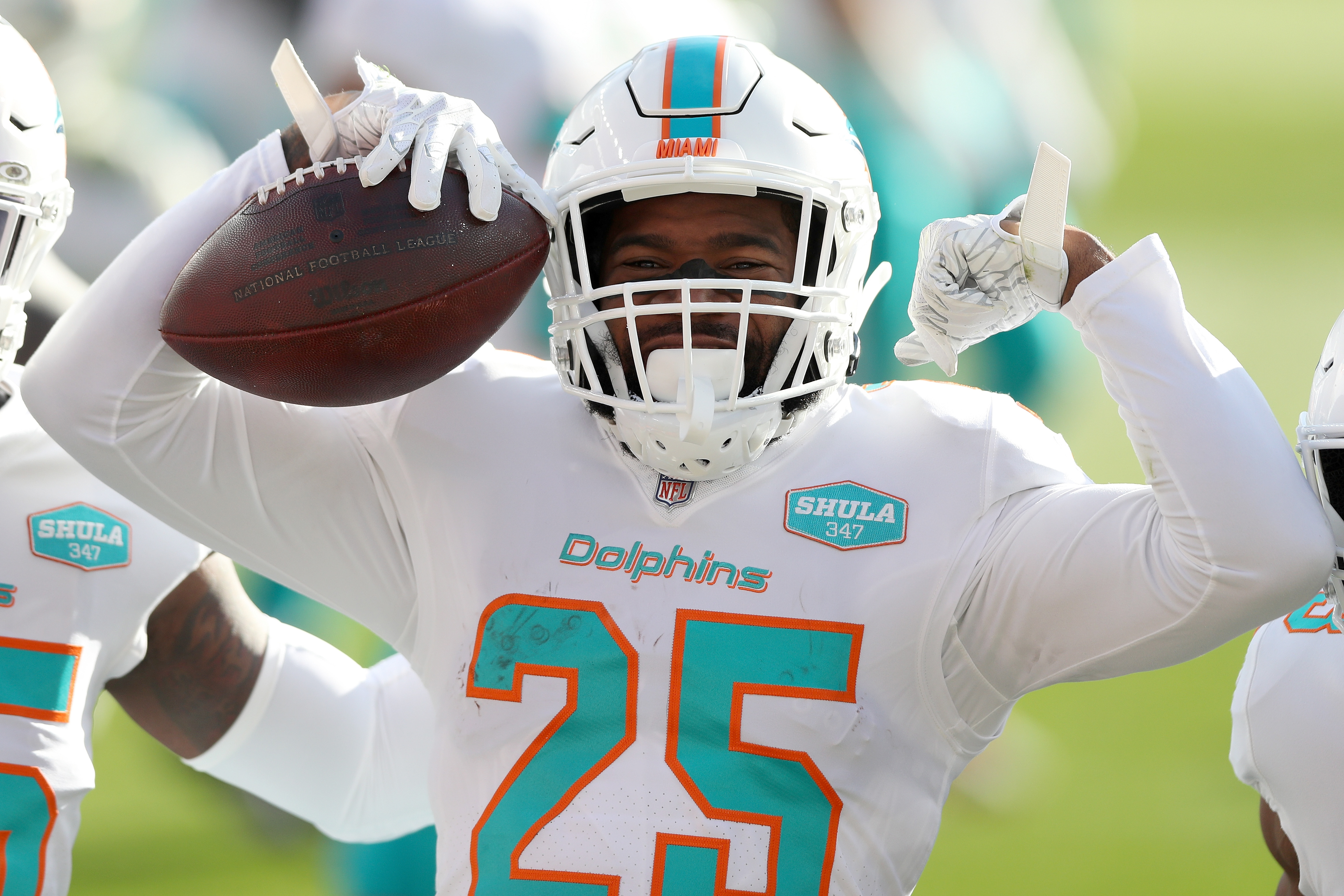 Dolphins star CB Xavien Howard requests to be traded - Pats Pulpit