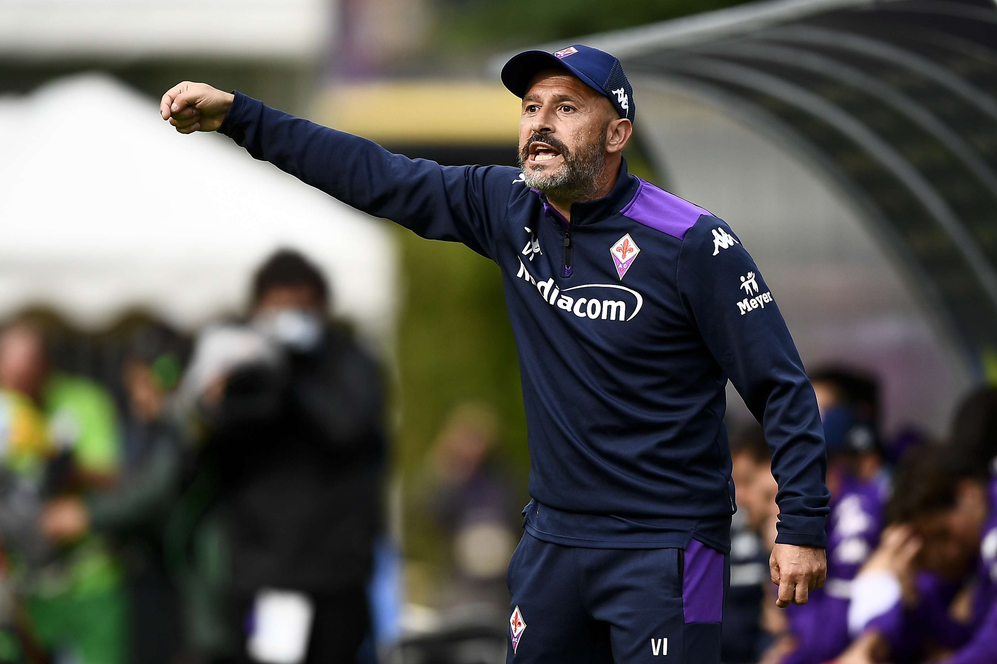 Vincenzo Italiano, head coach of ACF Fiorentina, reacts...