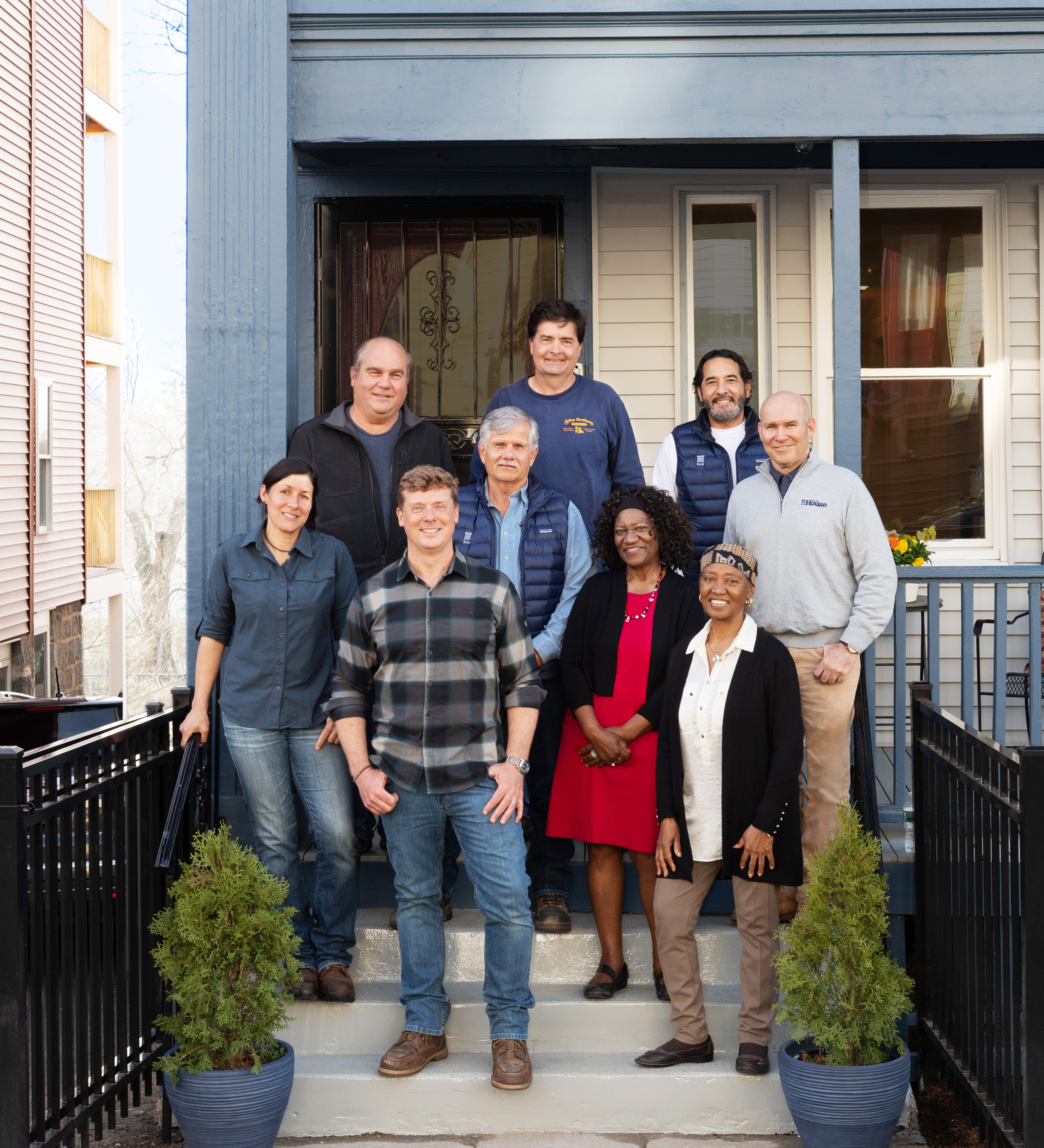 Fall 2021, Dorchester reveal, TOH crew and homeowners in front