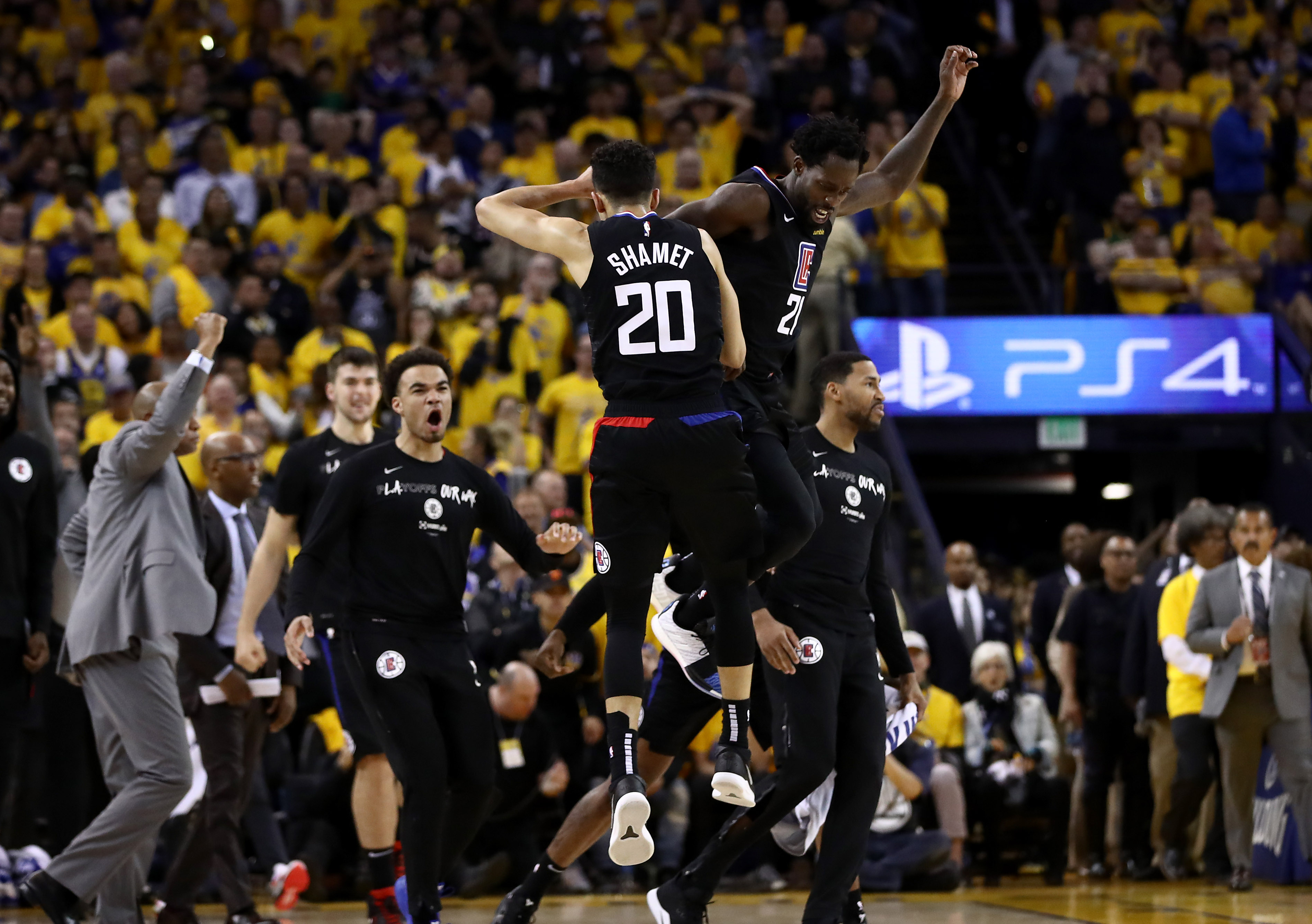 Los Angeles Clippers v Golden State Warriors - Game Two