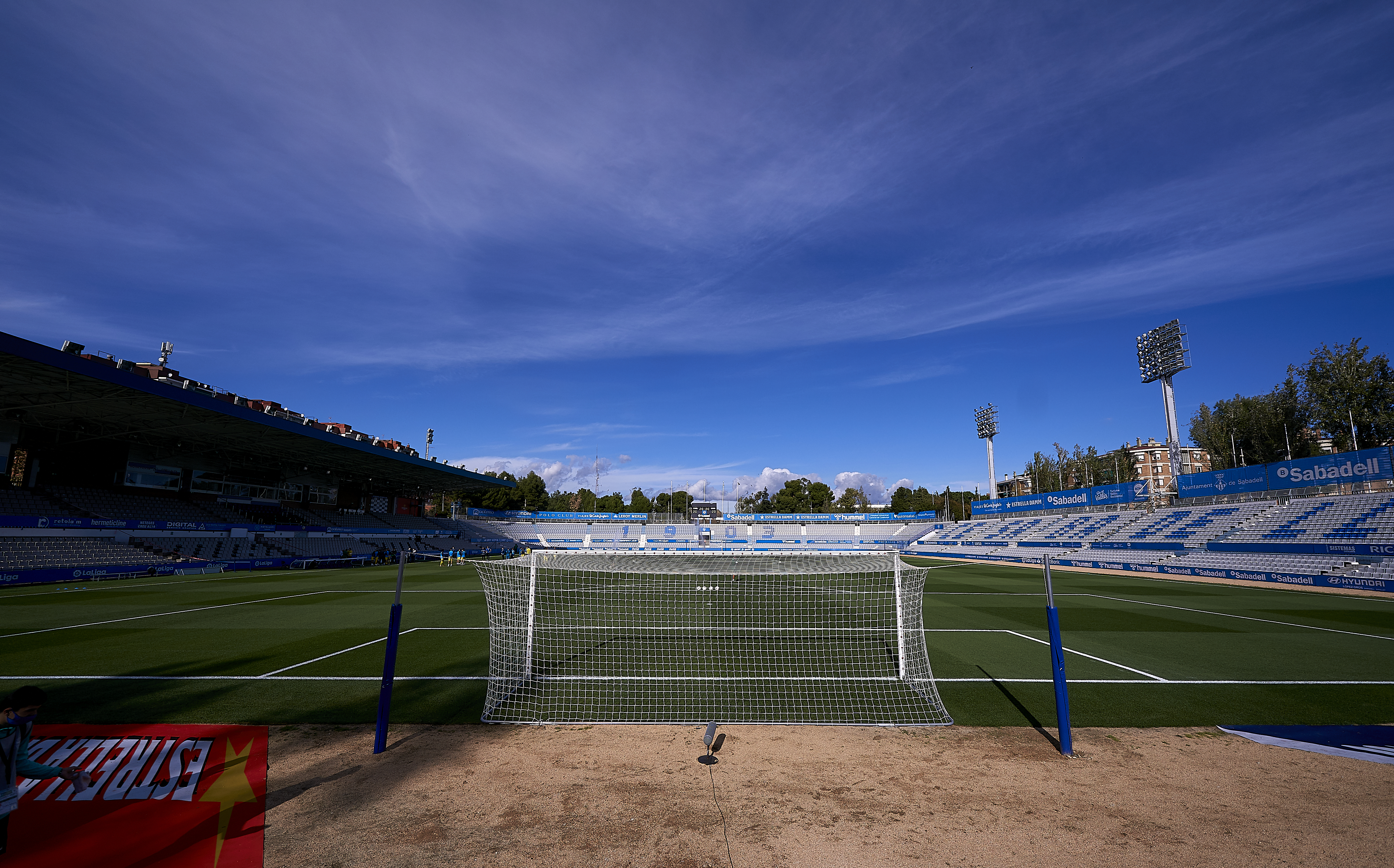 CE Sabadell v Malaga CF - La Liga Smartbank