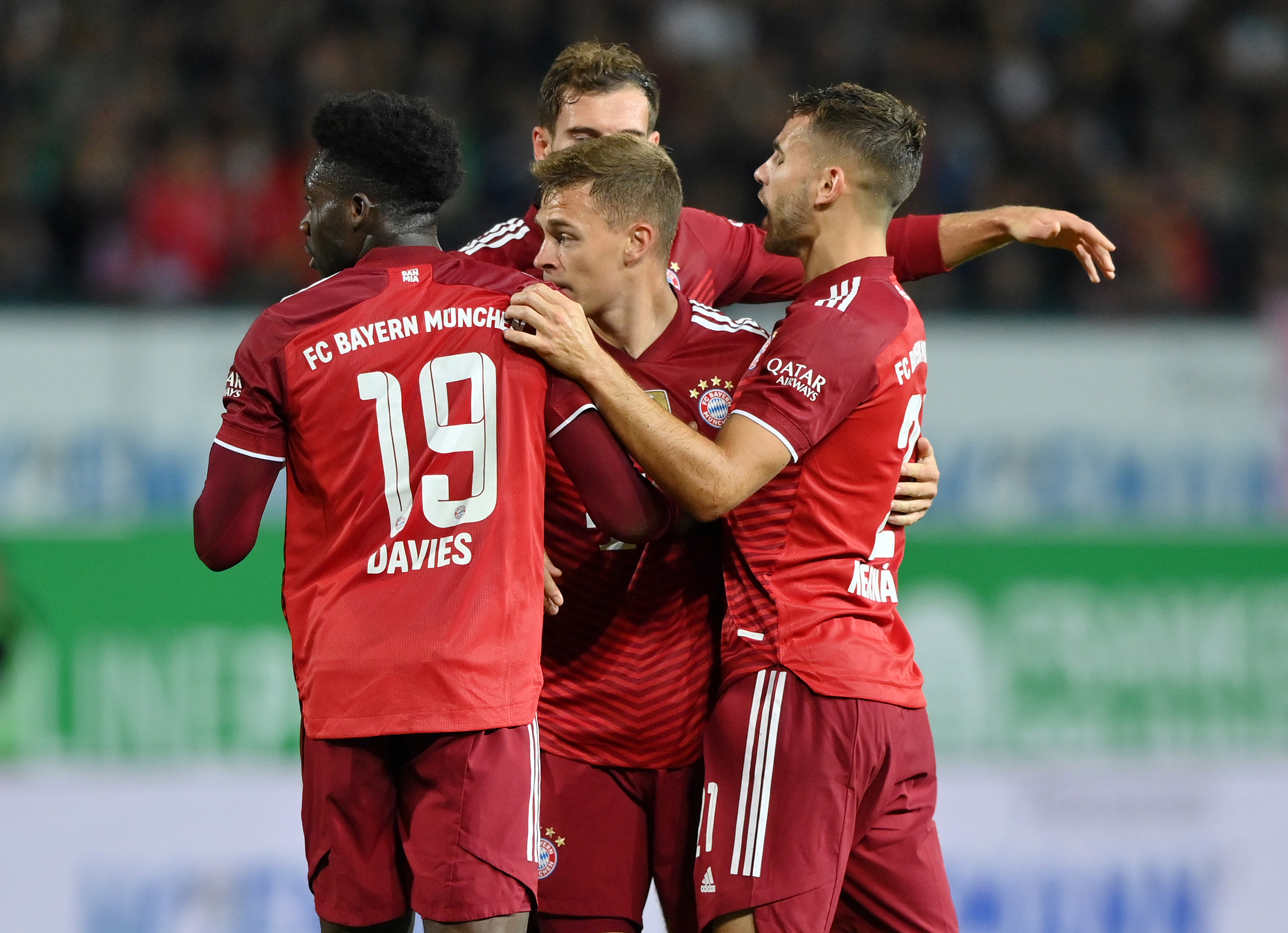 SpVgg Greuther Fürth v FC Bayern München - Bundesliga