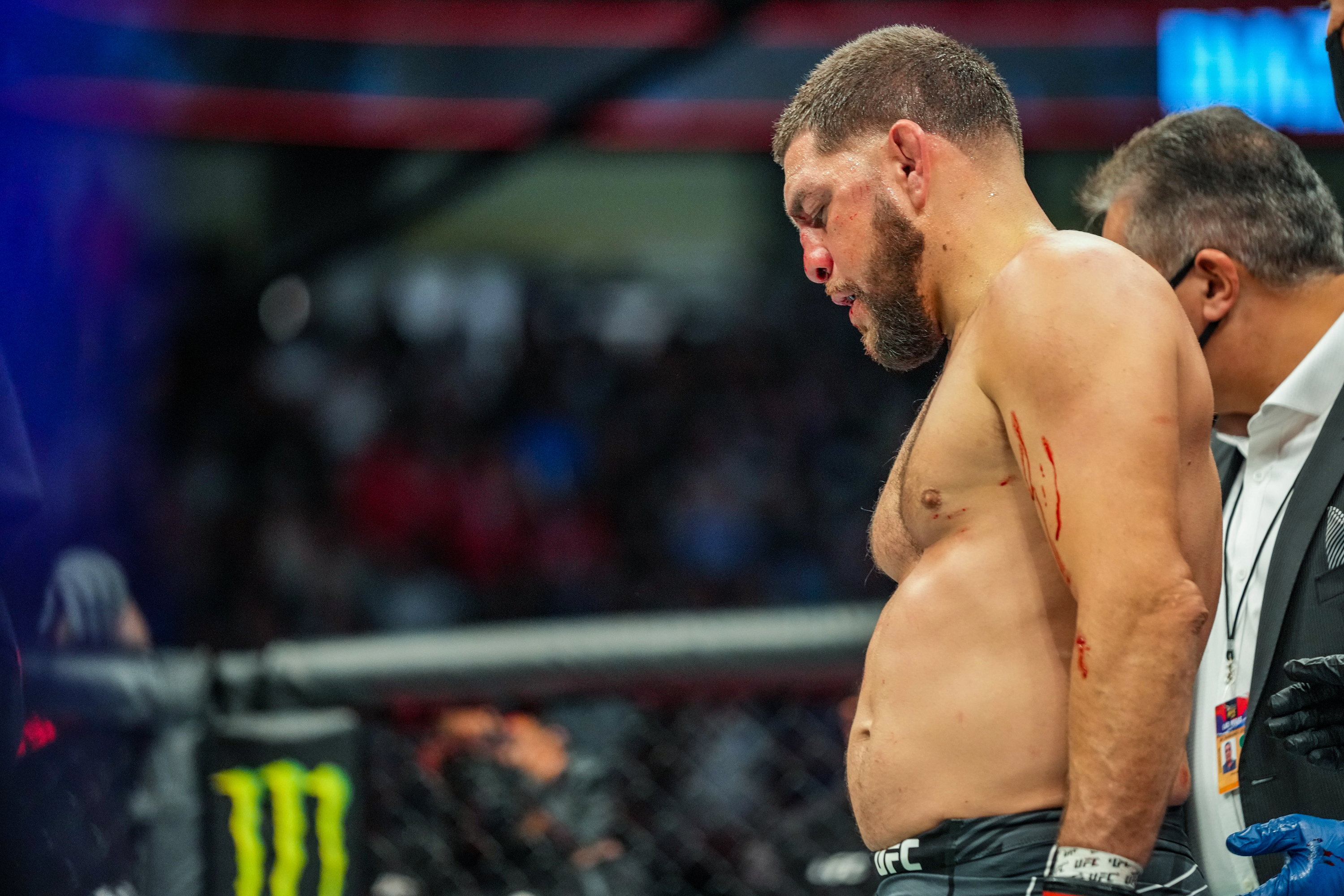 MMA: SEP 25 UFC 266 Nick Diaz vs Robbie Lawler MMA news