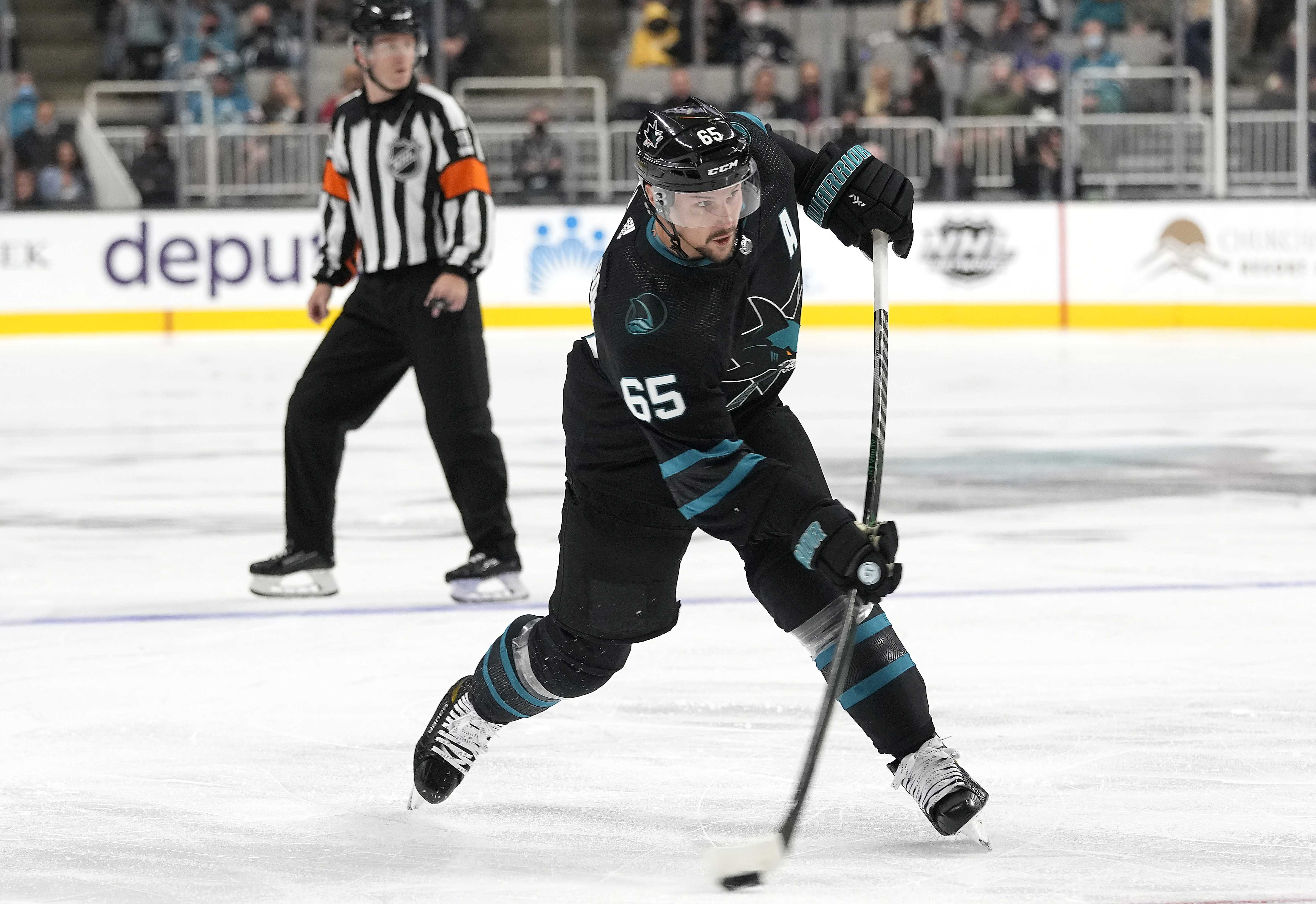 Erik Karlsson #65 of the San Jose Sharks shoots on goal against the Montreal Canadiens during the second period at SAP Center on October 28, 2021 in San Jose, California.