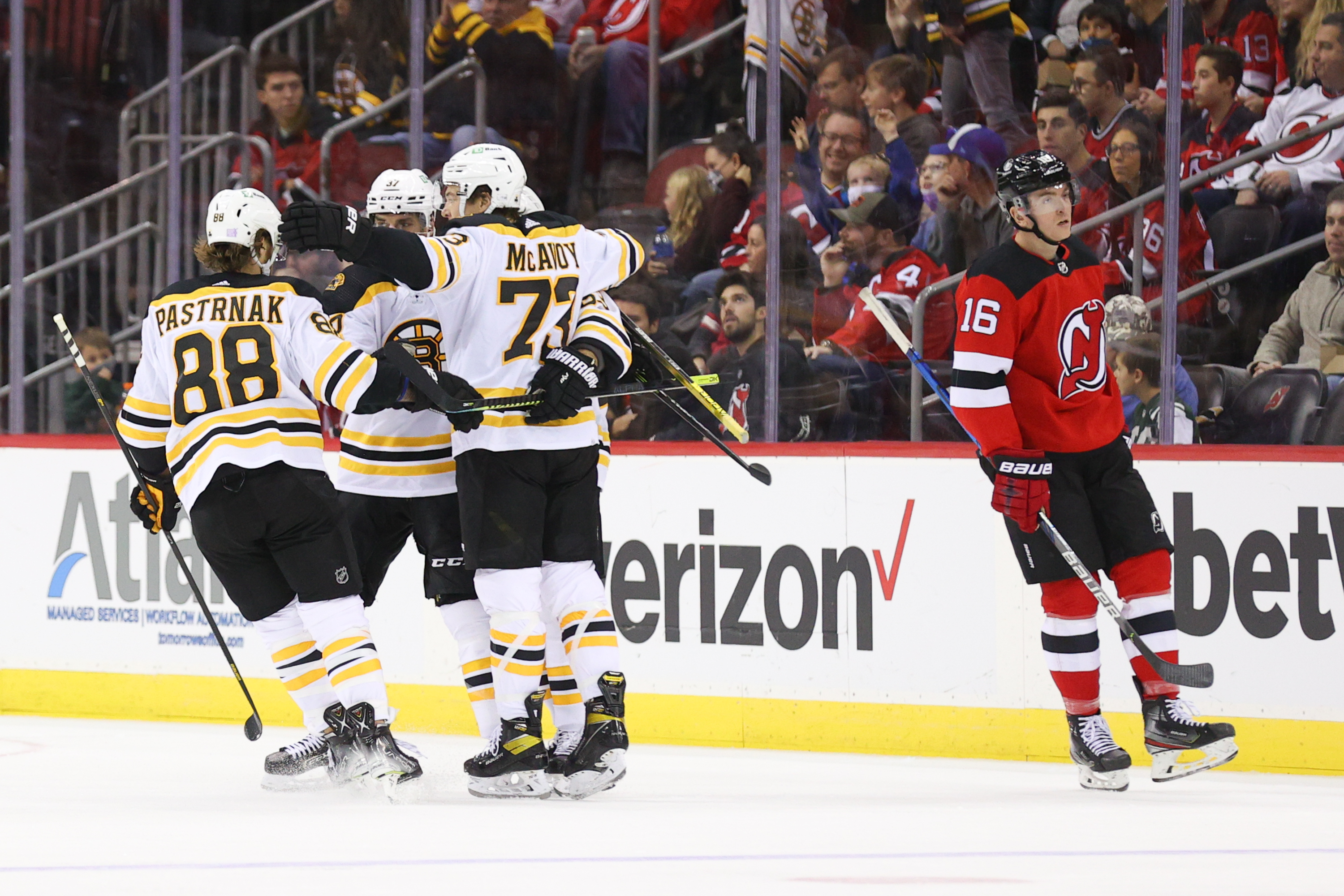 NHL: Boston Bruins at New Jersey Devils