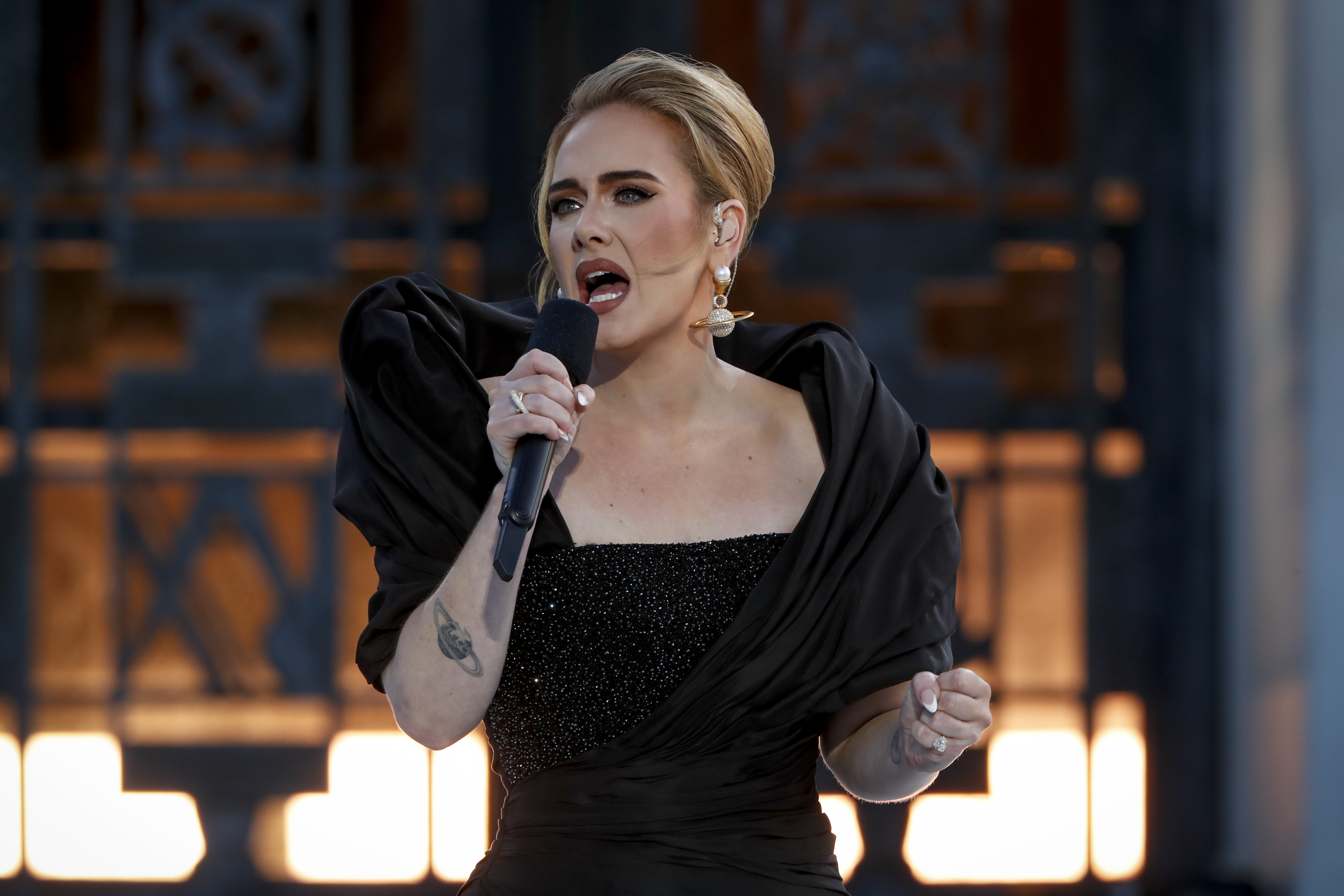 CBS’s Coverage of Adele - One Night Only