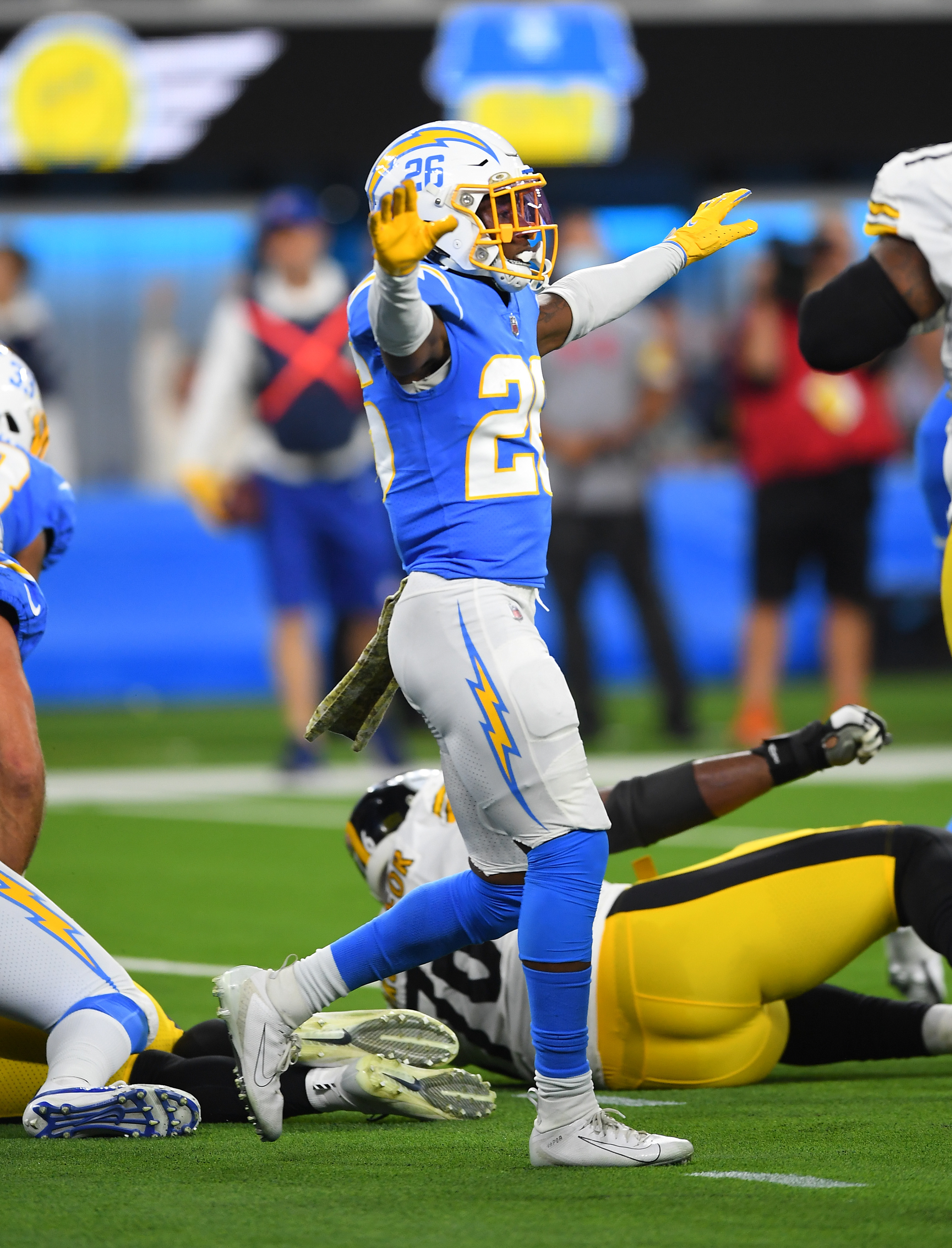 NFL: Pittsburgh Steelers at Los Angeles Chargers