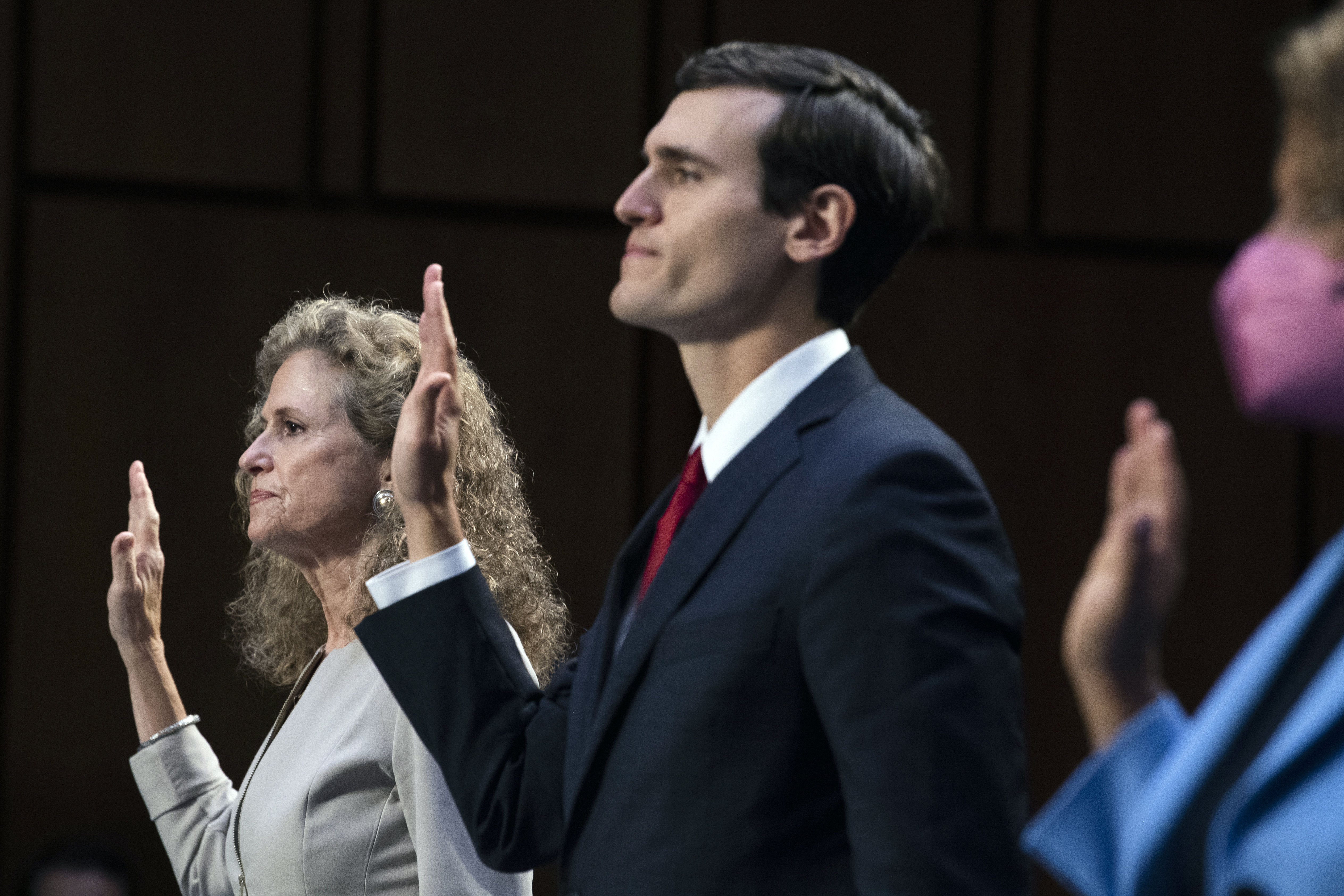 Witnesses are sworn in before a Senate Judiciary Committee Hearing on Texas’ abortion law.