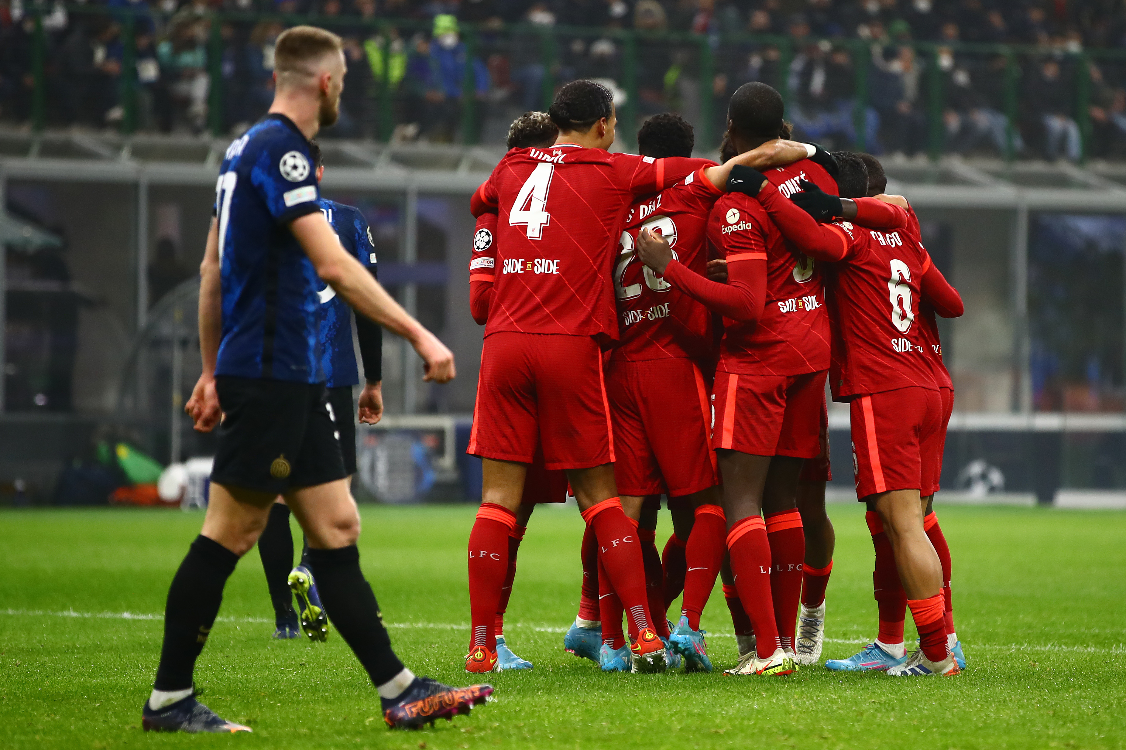 Inter v Liverpool FC: Round Of Sixteen Leg One - UEFA Champions League