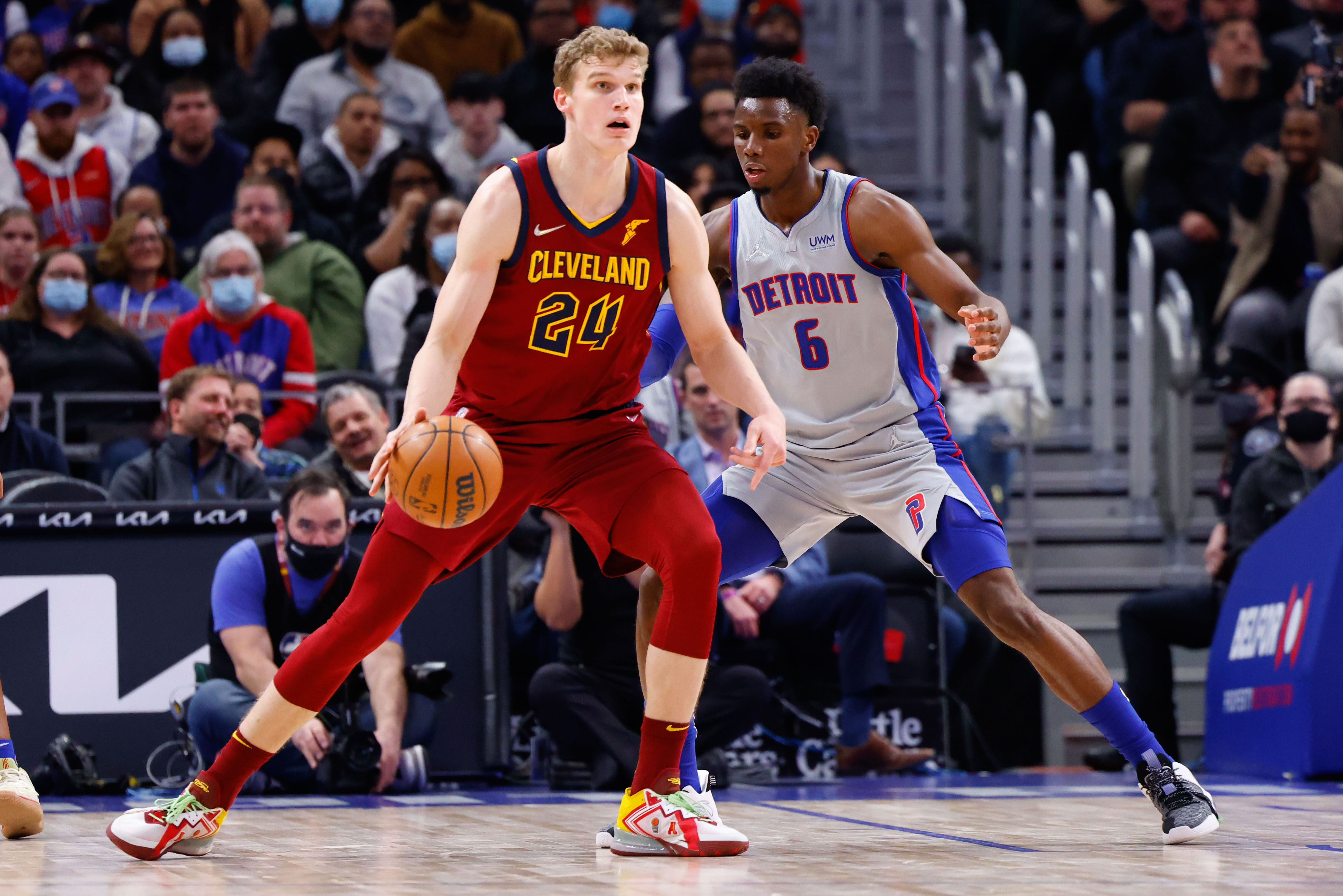 NBA: Cleveland Cavaliers at Detroit Pistons