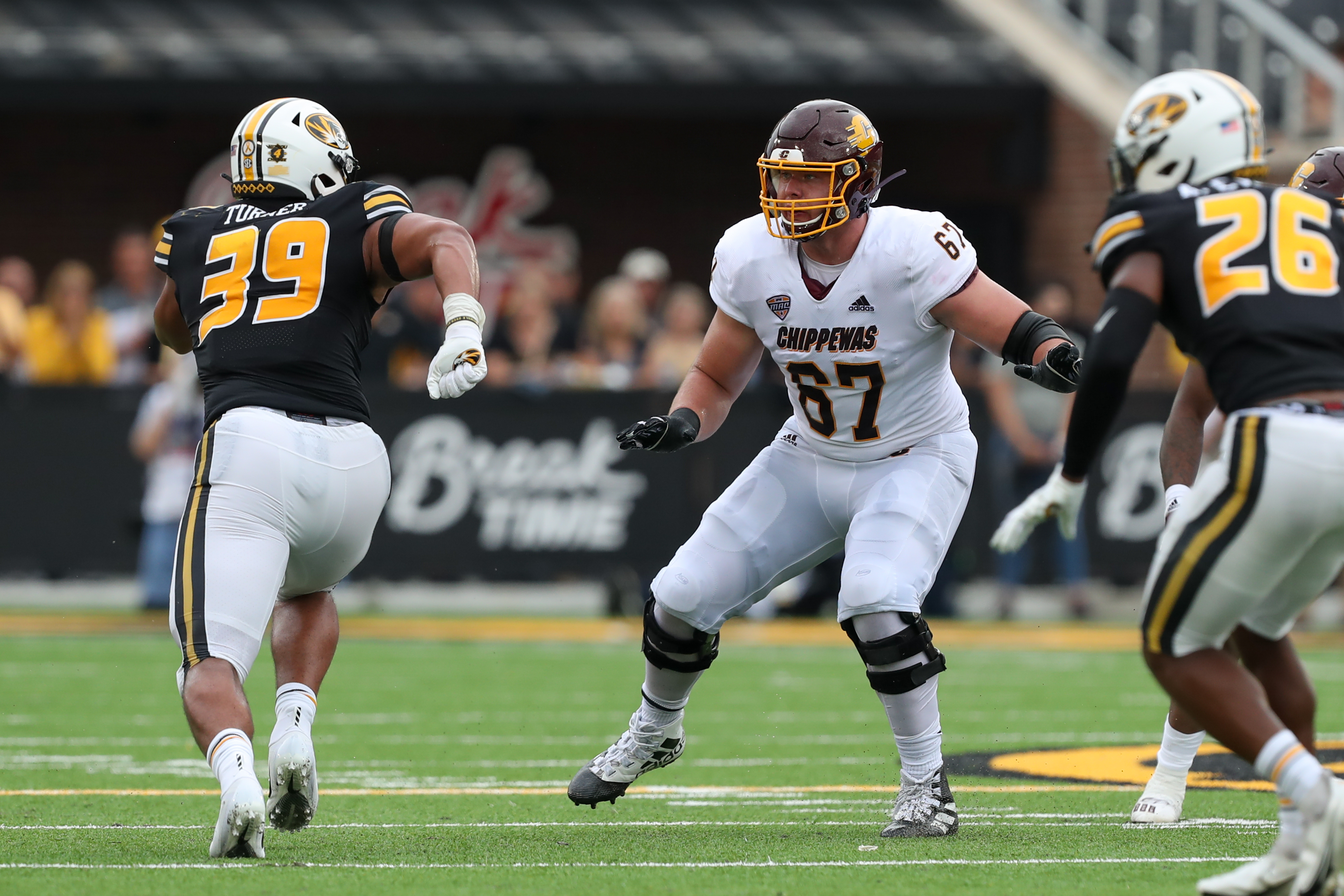 Central Michigan Chippewas offensive lineman Luke Goedeke (67) looks to block Central Michigan Chippewas linebacker Ke’Shon Parker (39) in the second quarter of a college football game between the Central Michigan Chippewas and Missouri Tigers on Sep 4, 2021 at Memorial Stadium at Faurot Field in Columbia, MO.