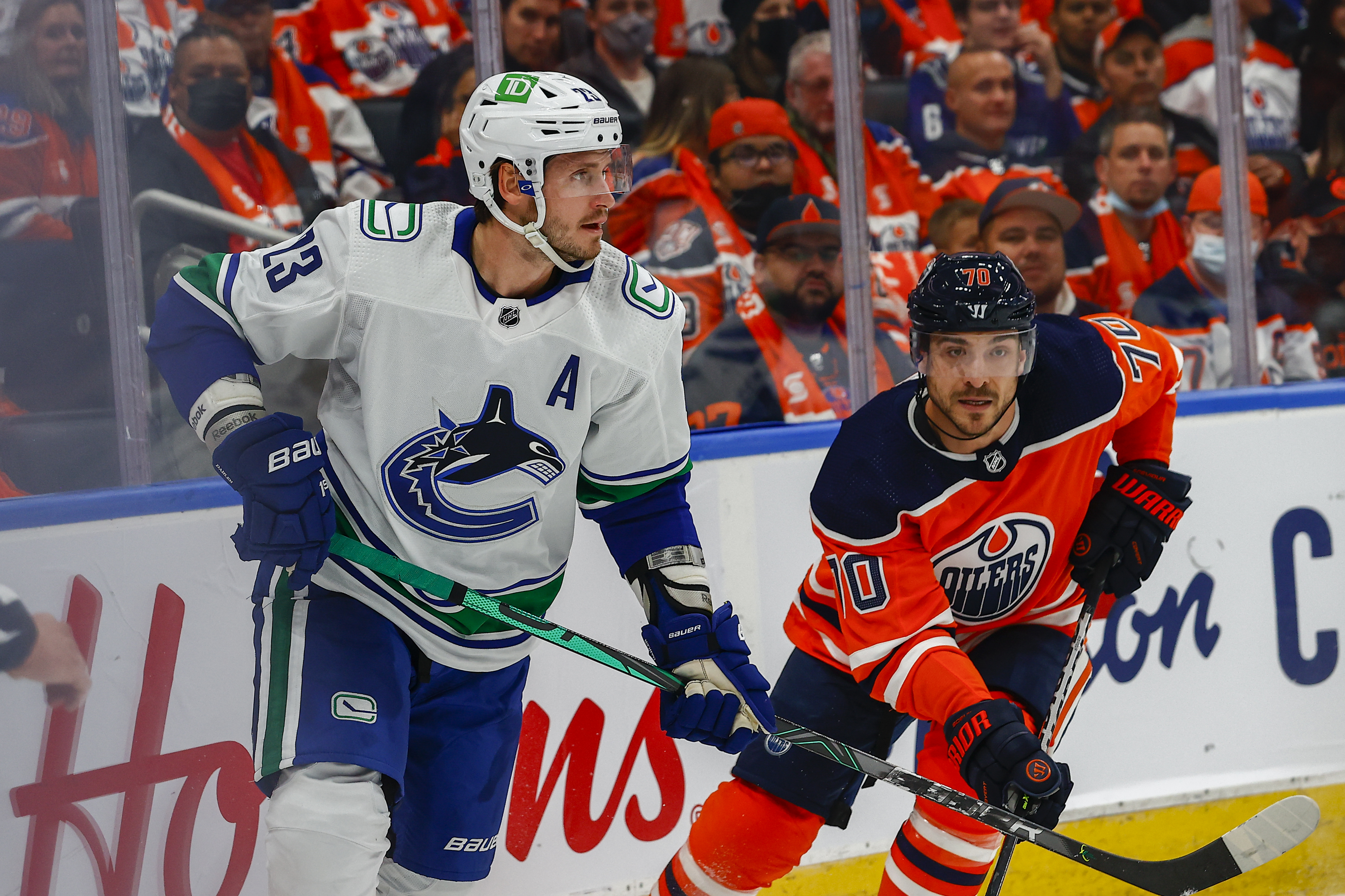 NHL: OCT 13 Canucks at Oilers