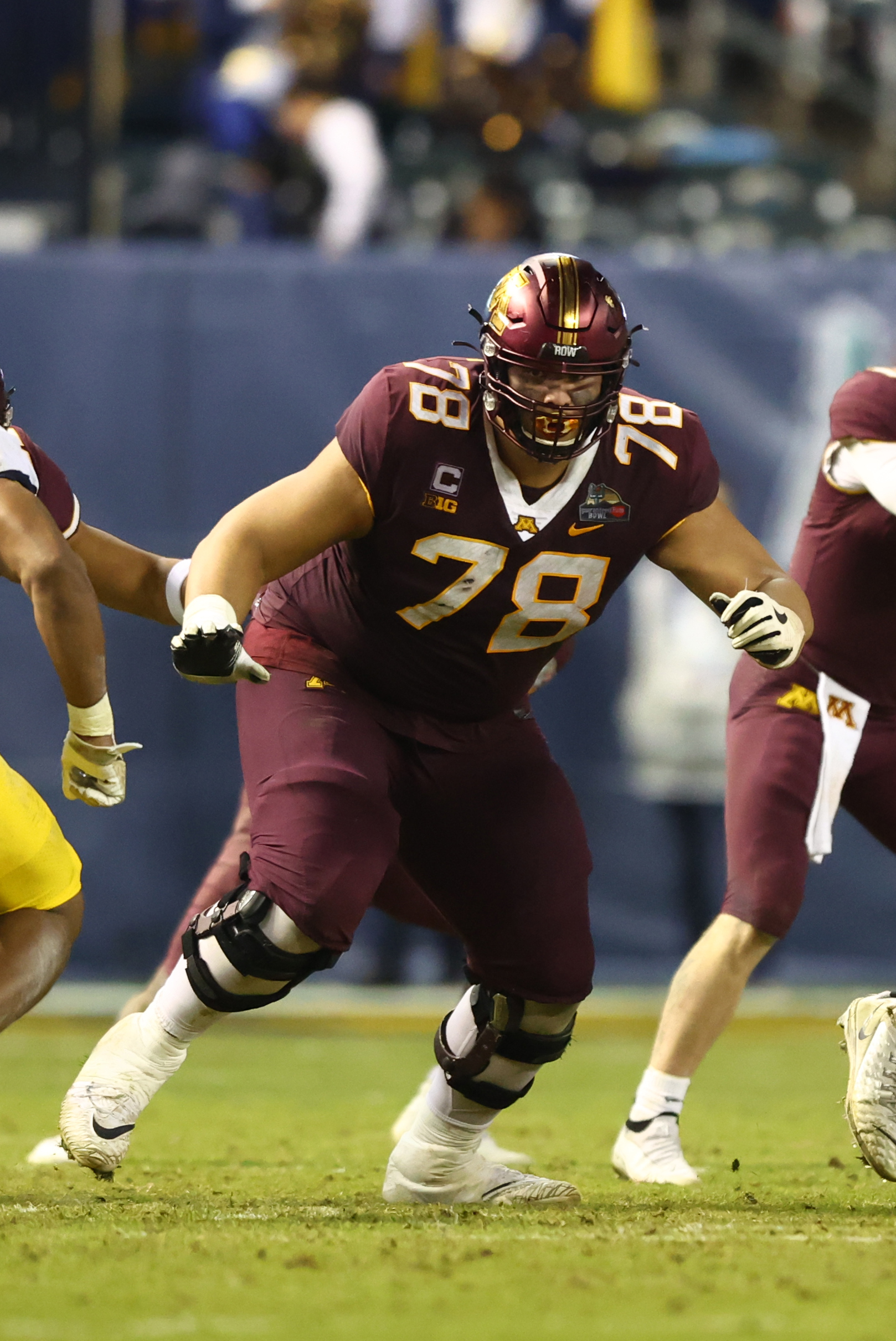 Golden Gophers offensive lineman Daniel Faalele (78) against the West Virginia Mountaineers in the Guaranteed Rate Bowl at Chase Field.