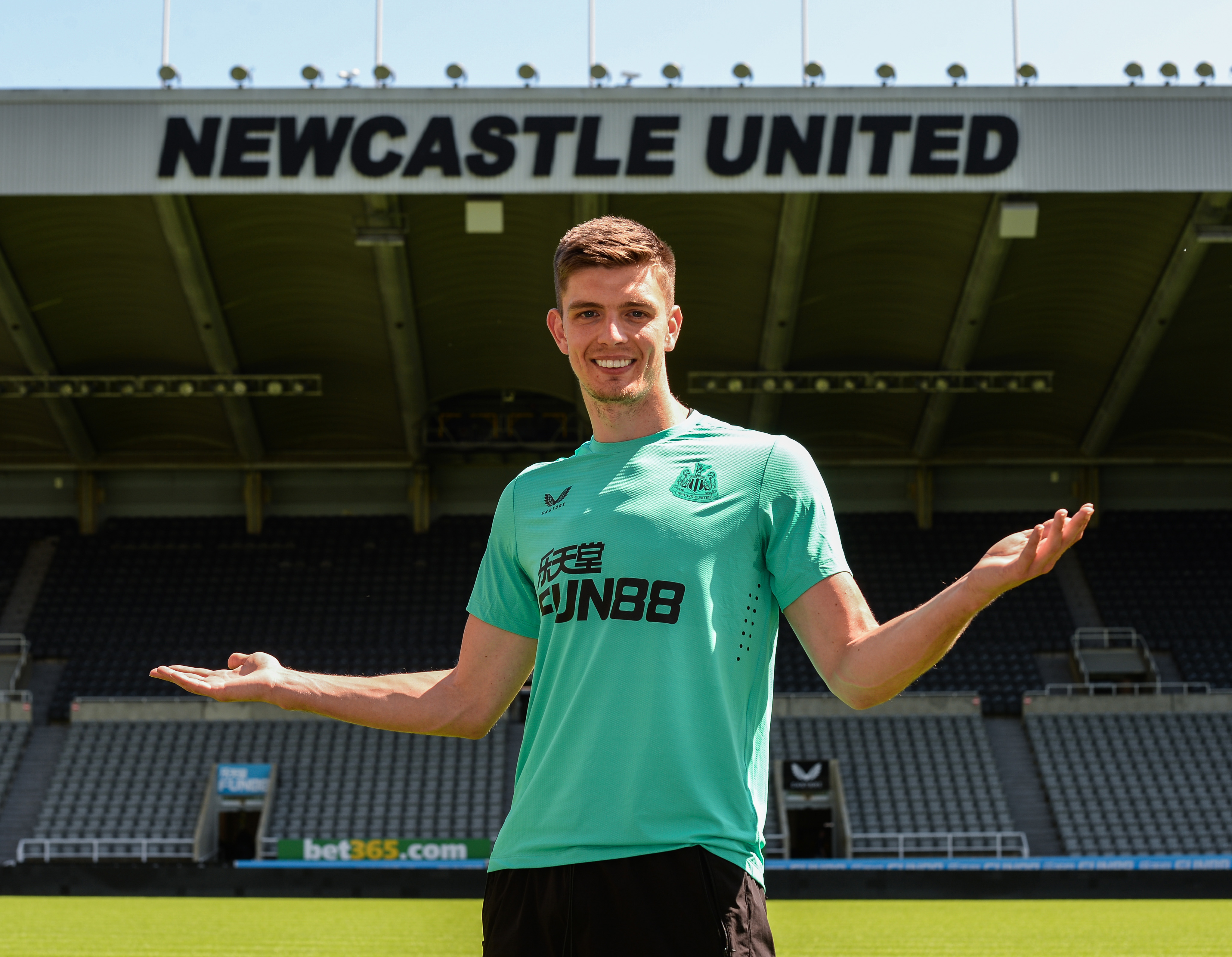 Newcastle United Unveil New Signing Nick Pope