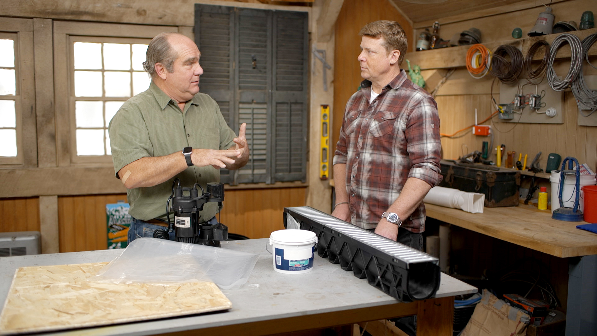 Richard Trethewey和Kevin O 'Connor讨论如何保持地下室干燥