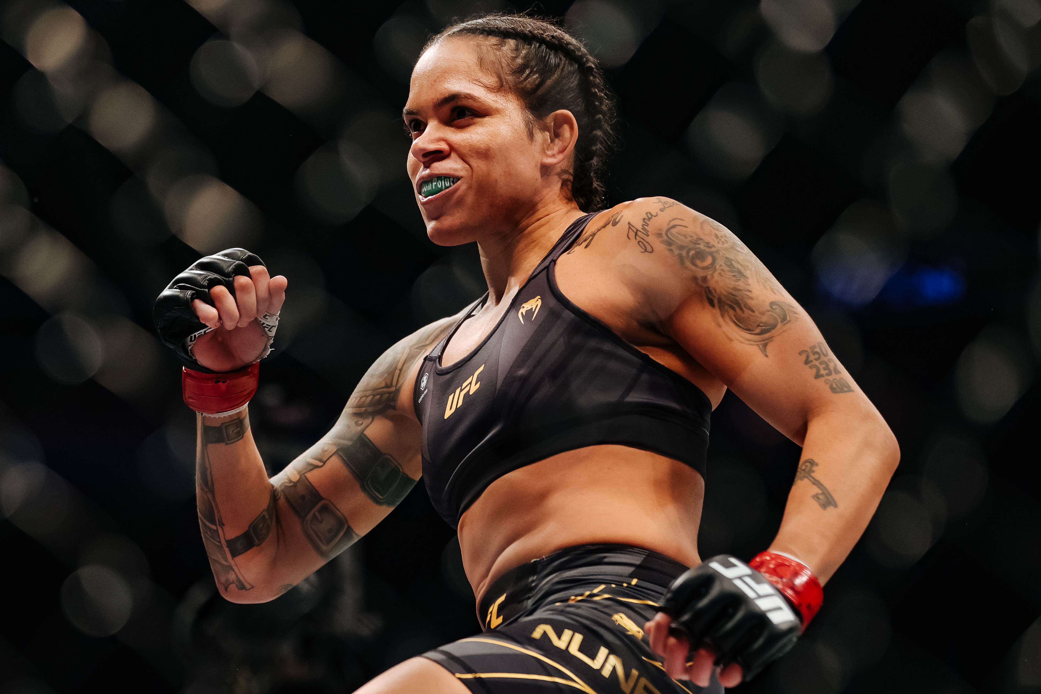 Amanda Nunes is heavily favored in her rematch with Julianna Pena&nbsp;at UFC 277