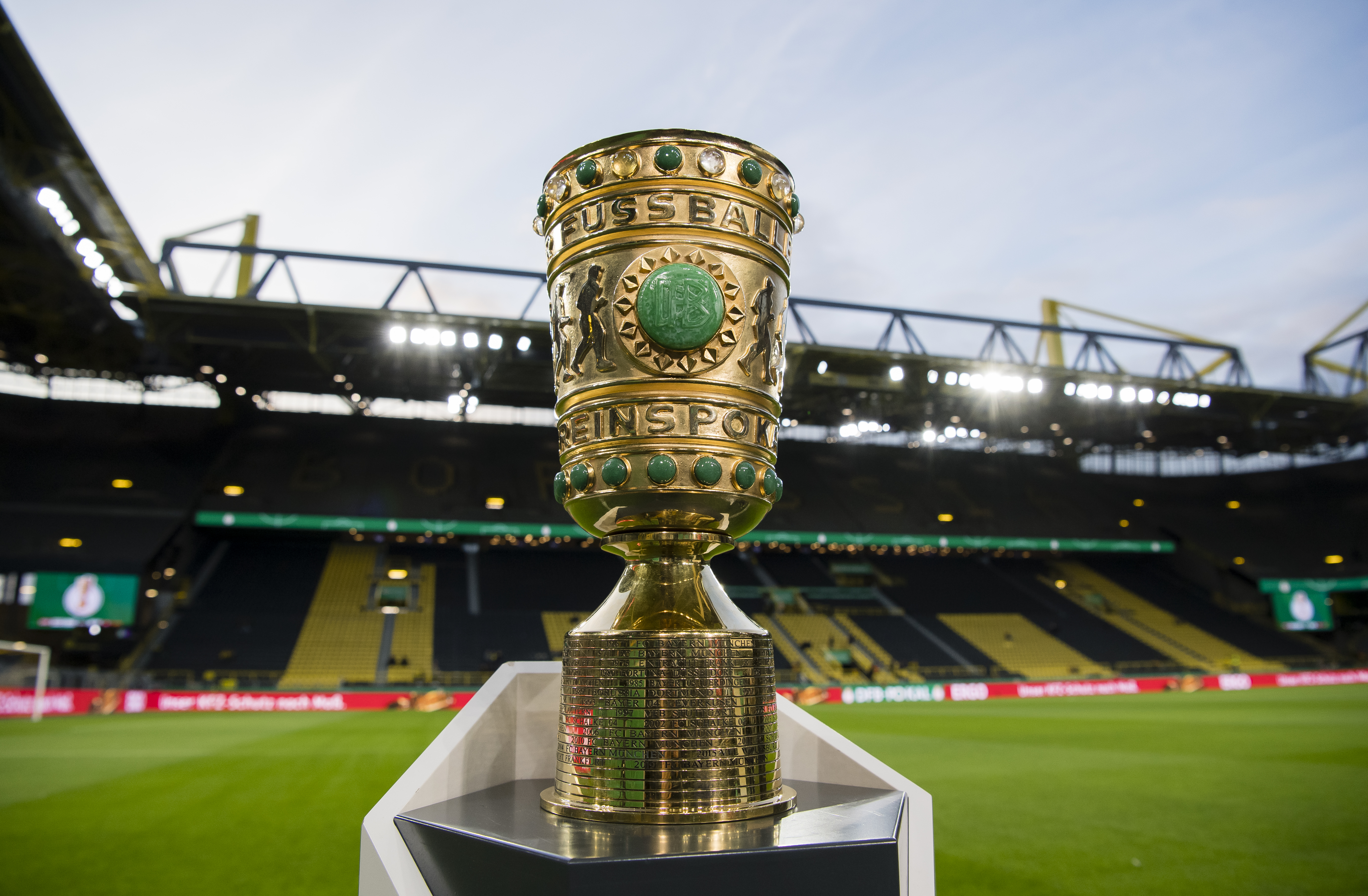 Borussia Dortmund vs FC Ingolstadt 04- DFB Cup: Second Round