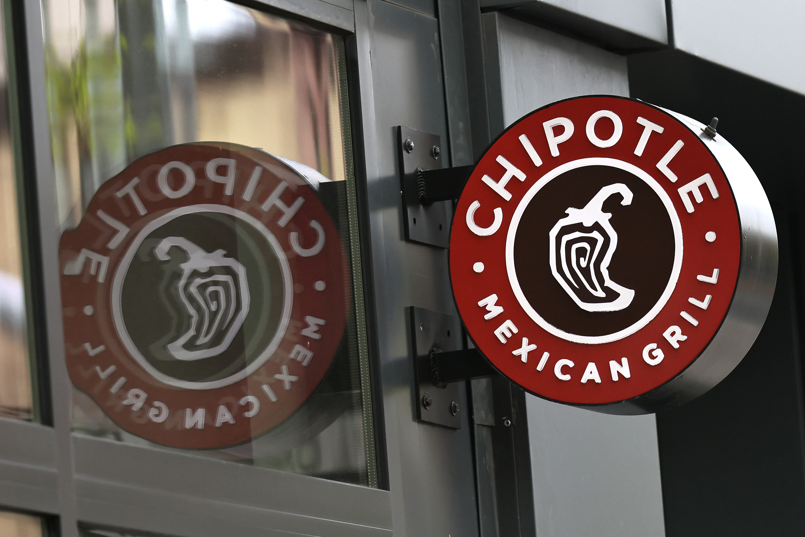 New York City Sues Chipotle For $150 Million Over Workweek Law Violations