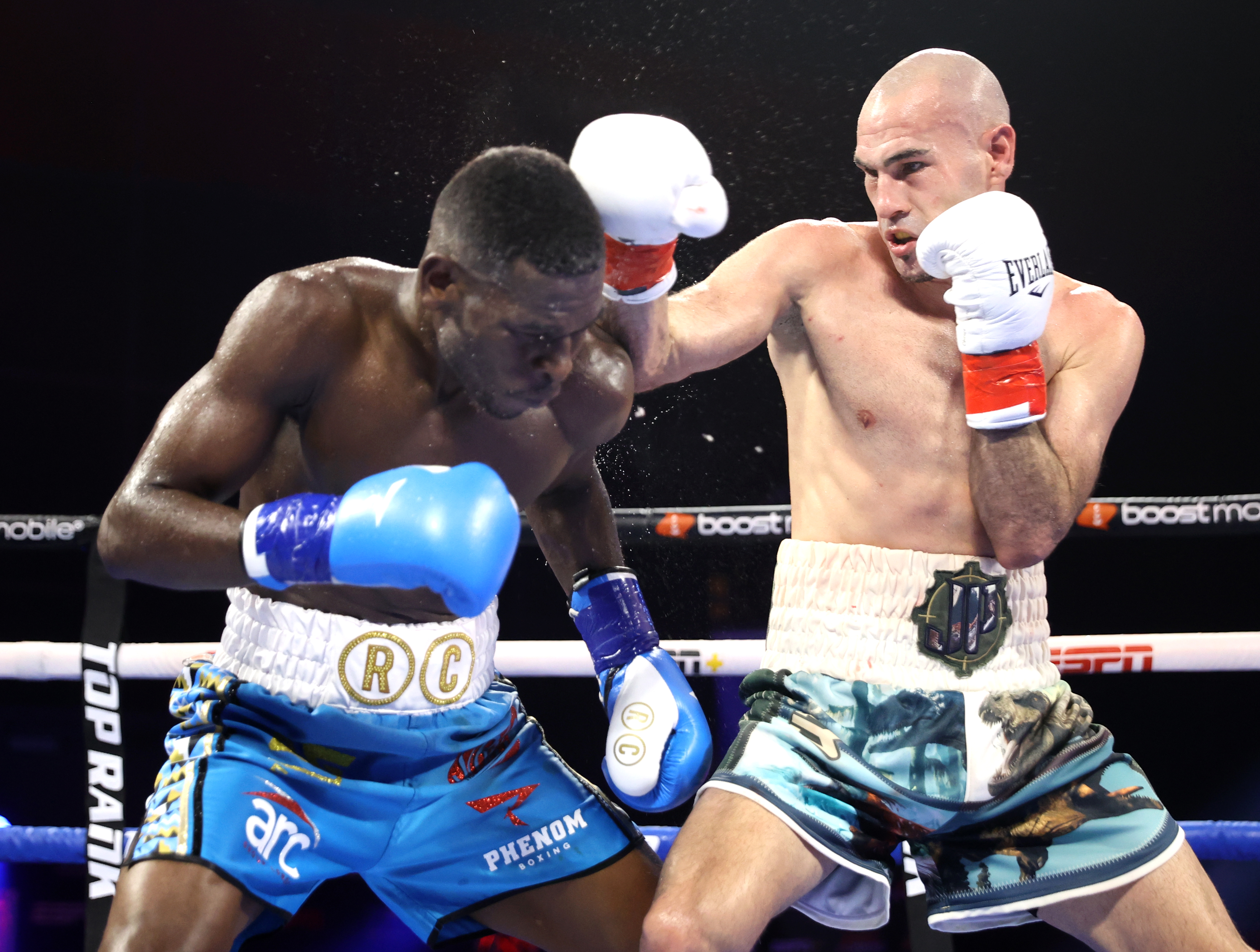 Judges couldn’t find a winner in Pedraza vs Commey