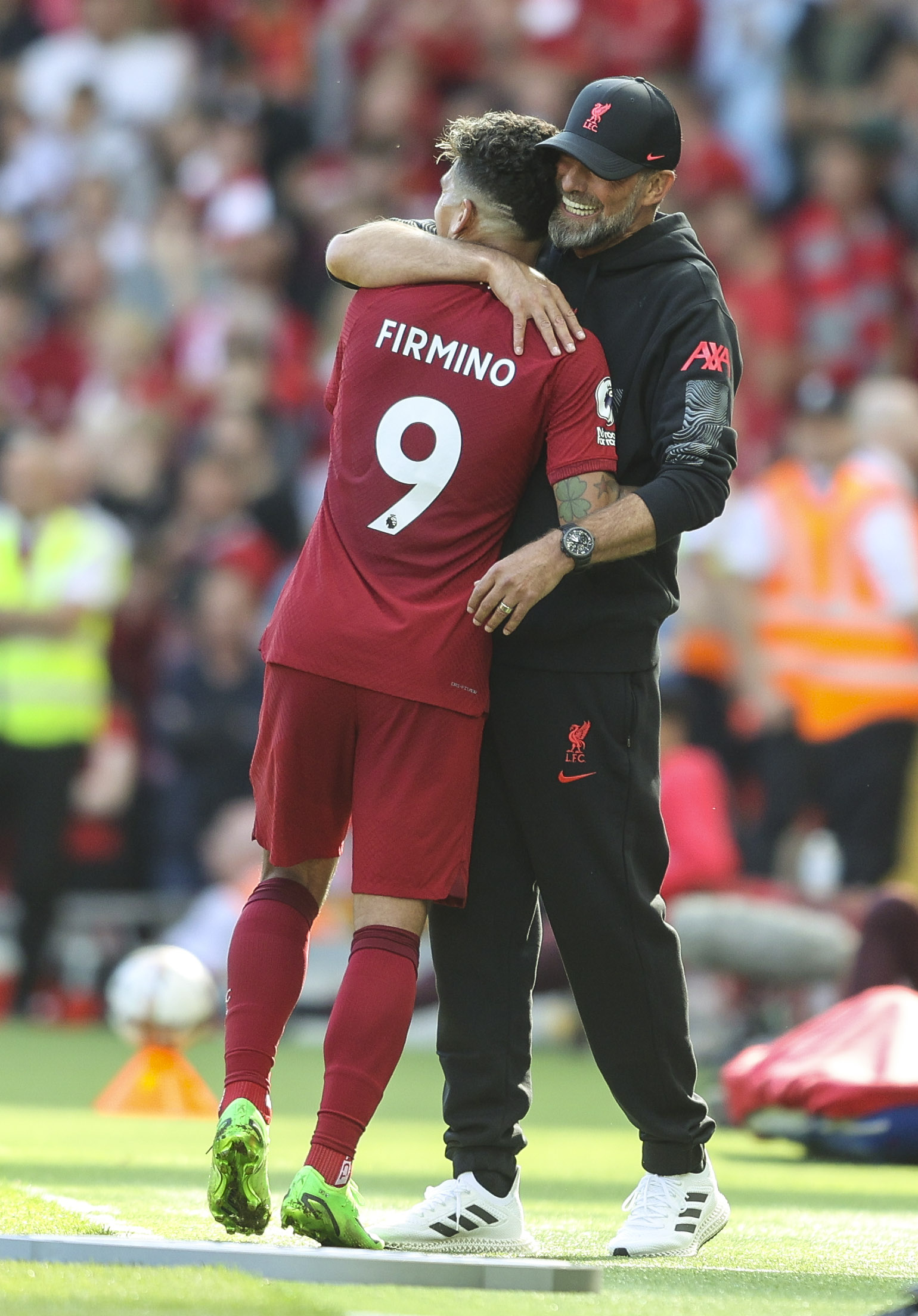 Jurgen Klopp with Roberto Firminho - Liverpool FC - Premier League