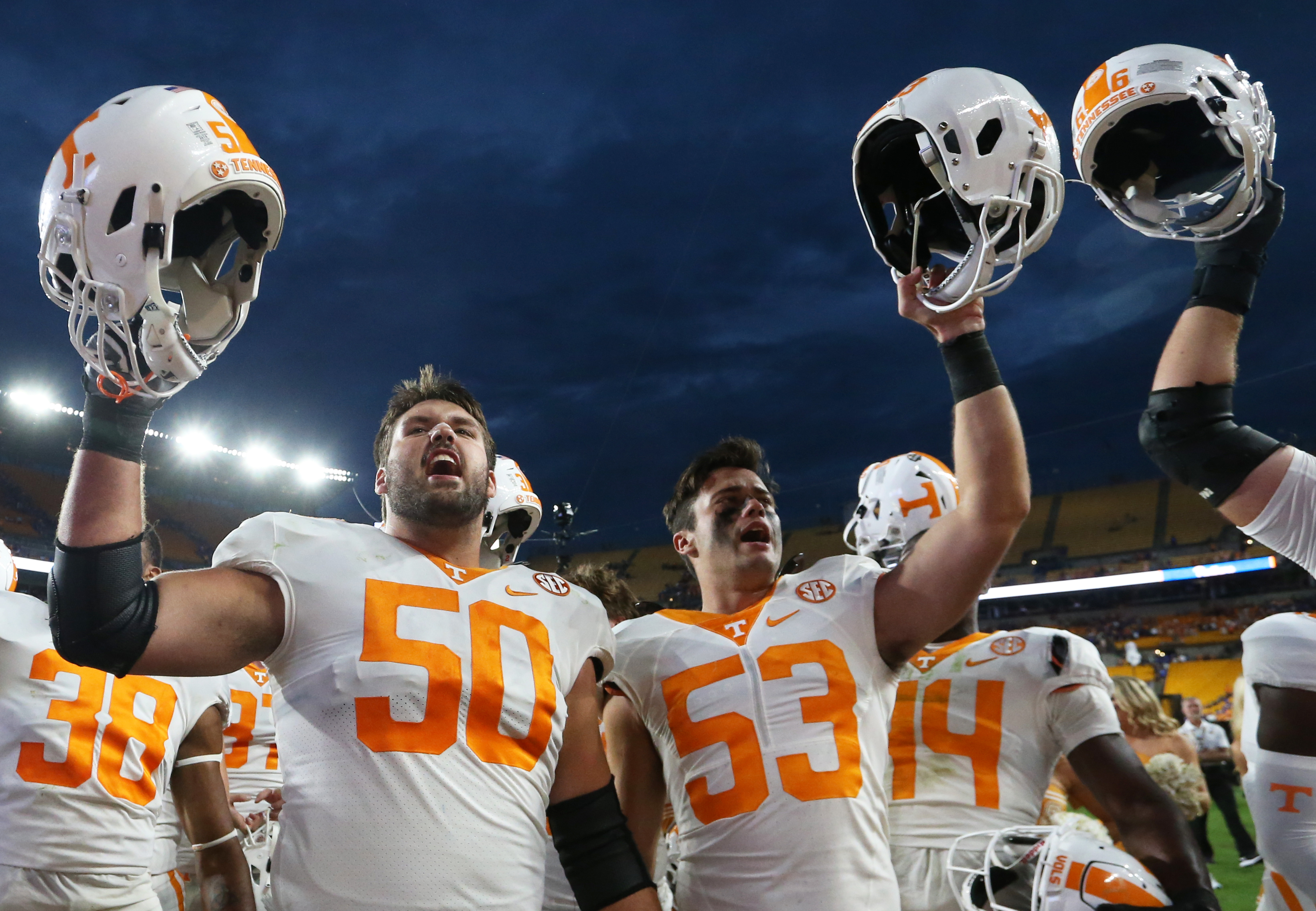 NCAA Football: Tennessee at Pittsburgh