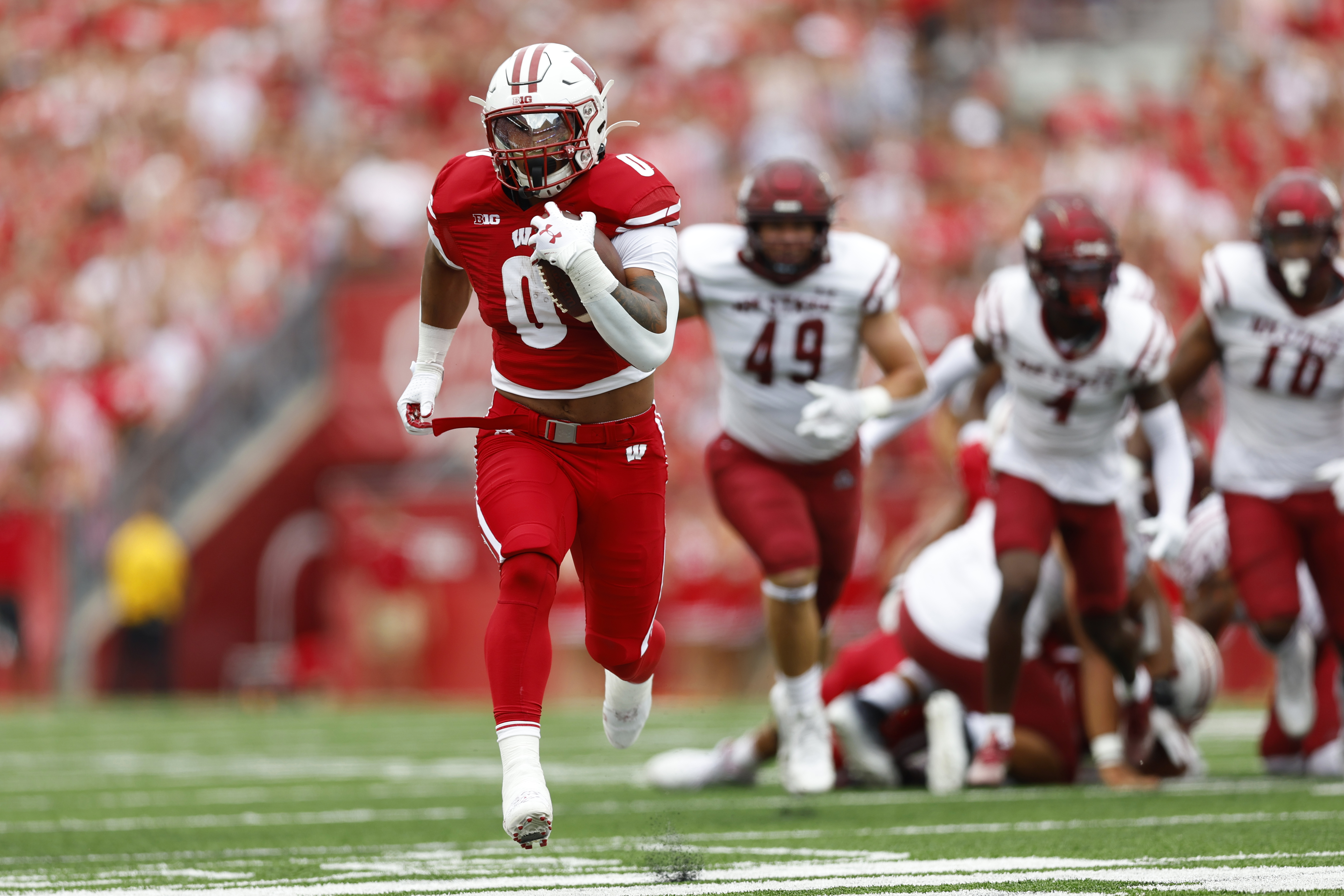 NCAA Football: New Mexico State at Wisconsin