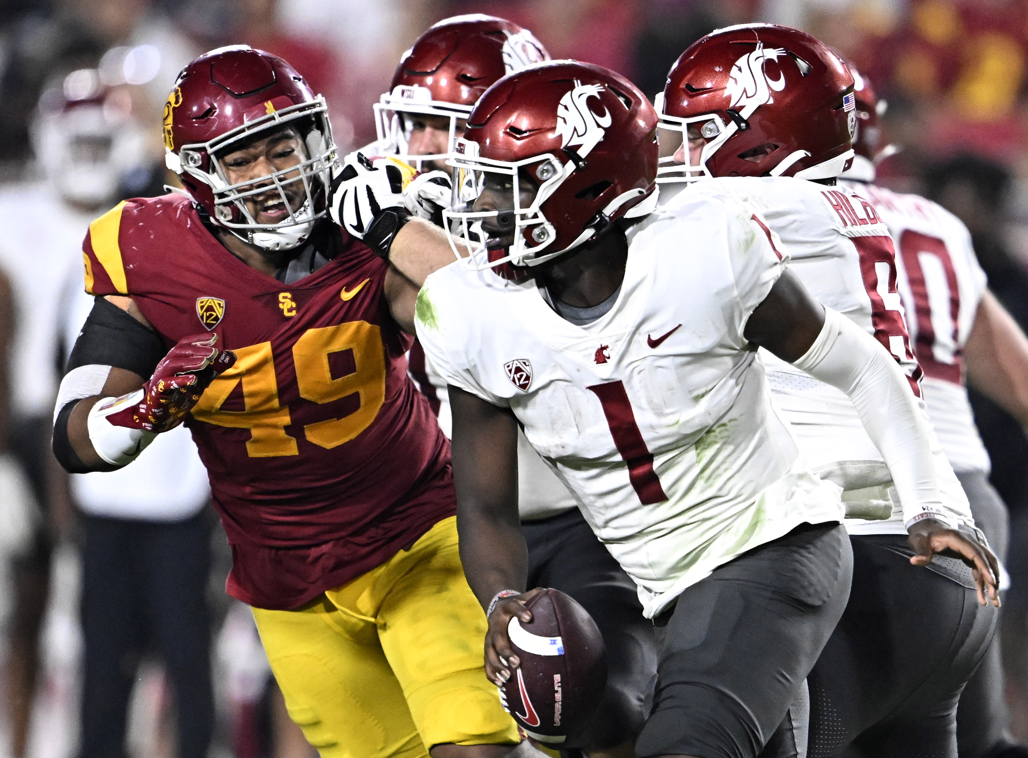 USC Trojans defeated the Washington State Cougars 30-14 during a NCAA football game.