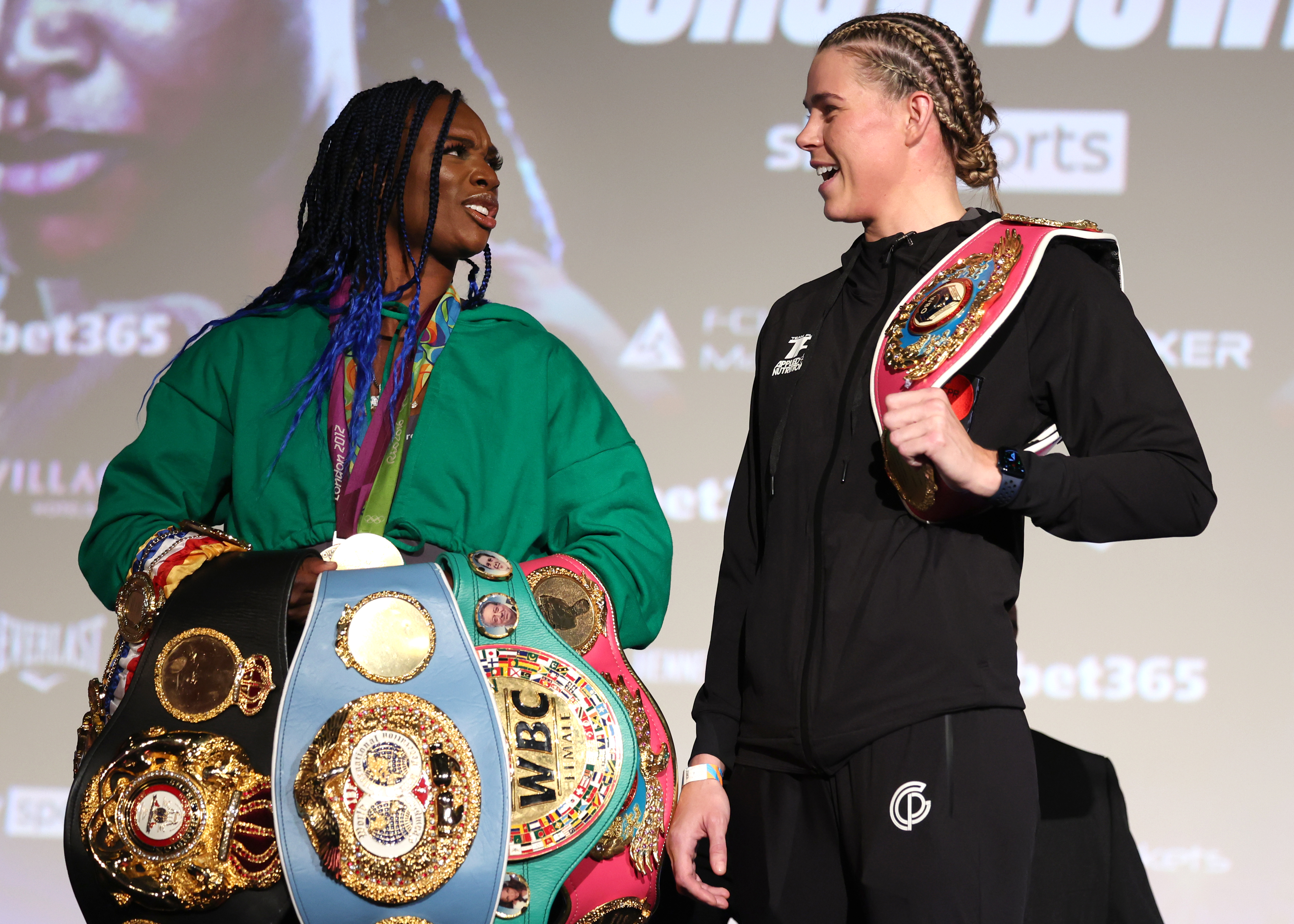 Will Claressa Shields or Savannah Marshall be crowned undisputed middleweight champ on Saturday?