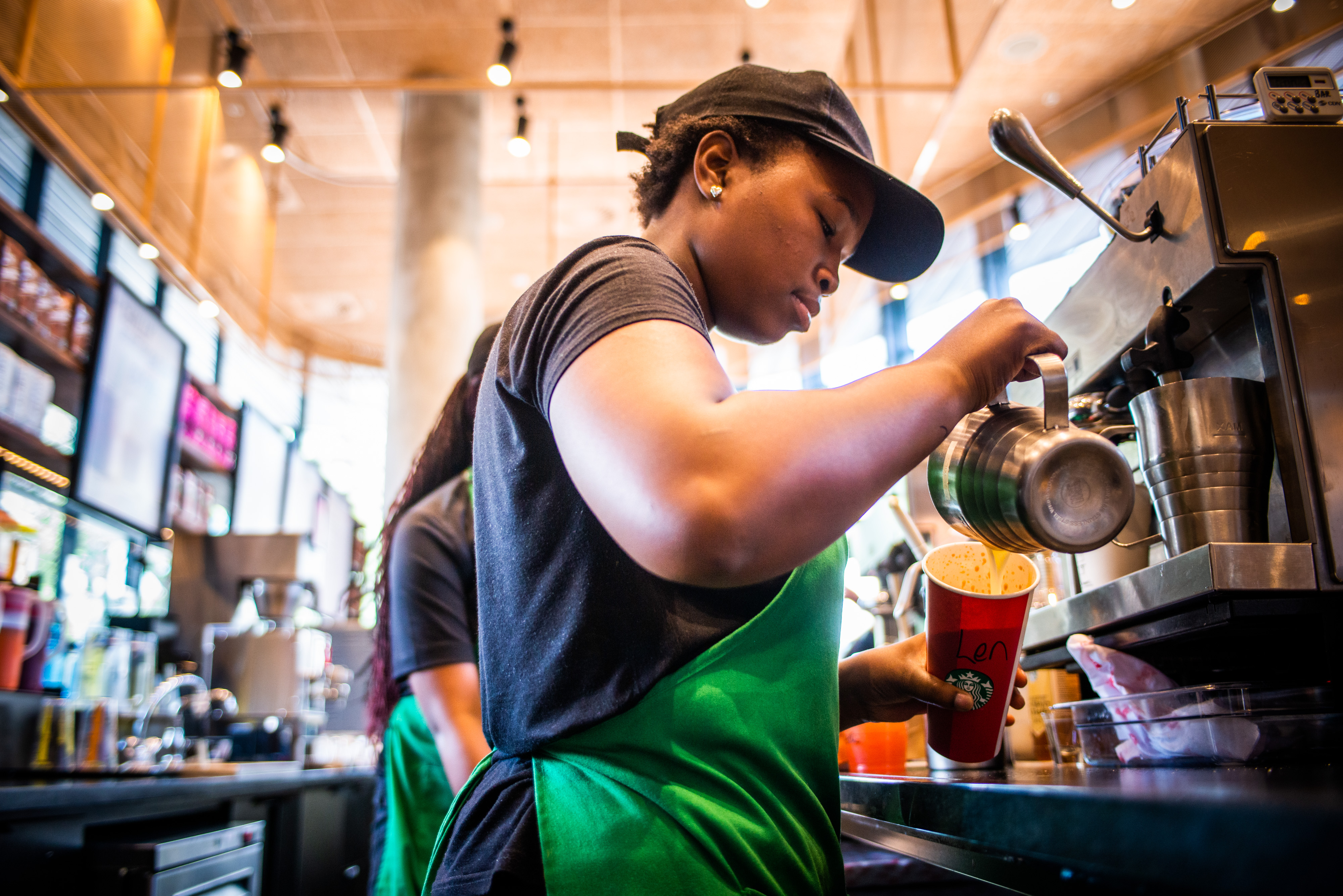 Starbucks Corp. Cafe As Growth Remains Sluggish