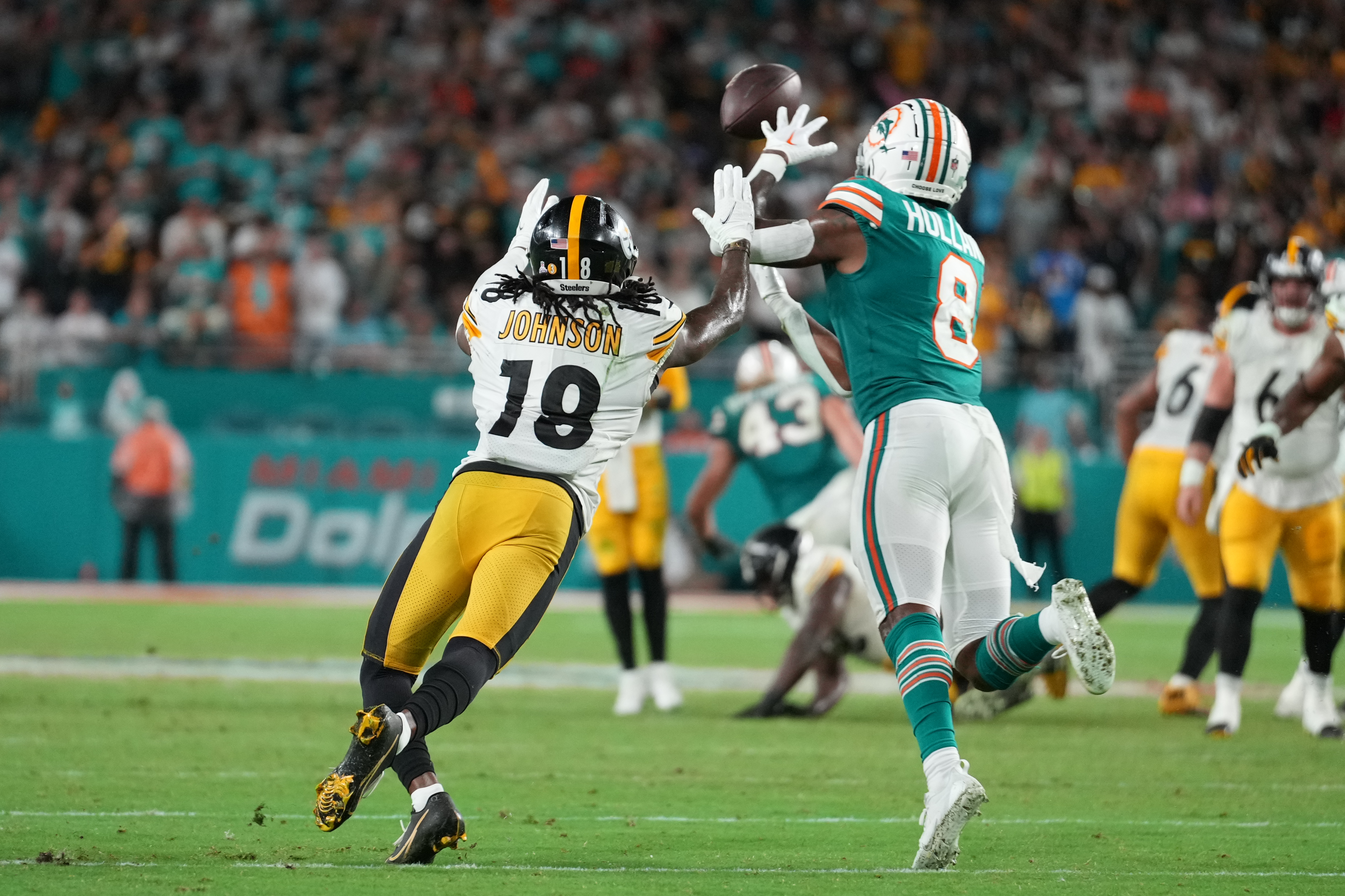 NFL: OCT 23 Steelers at Dolphins