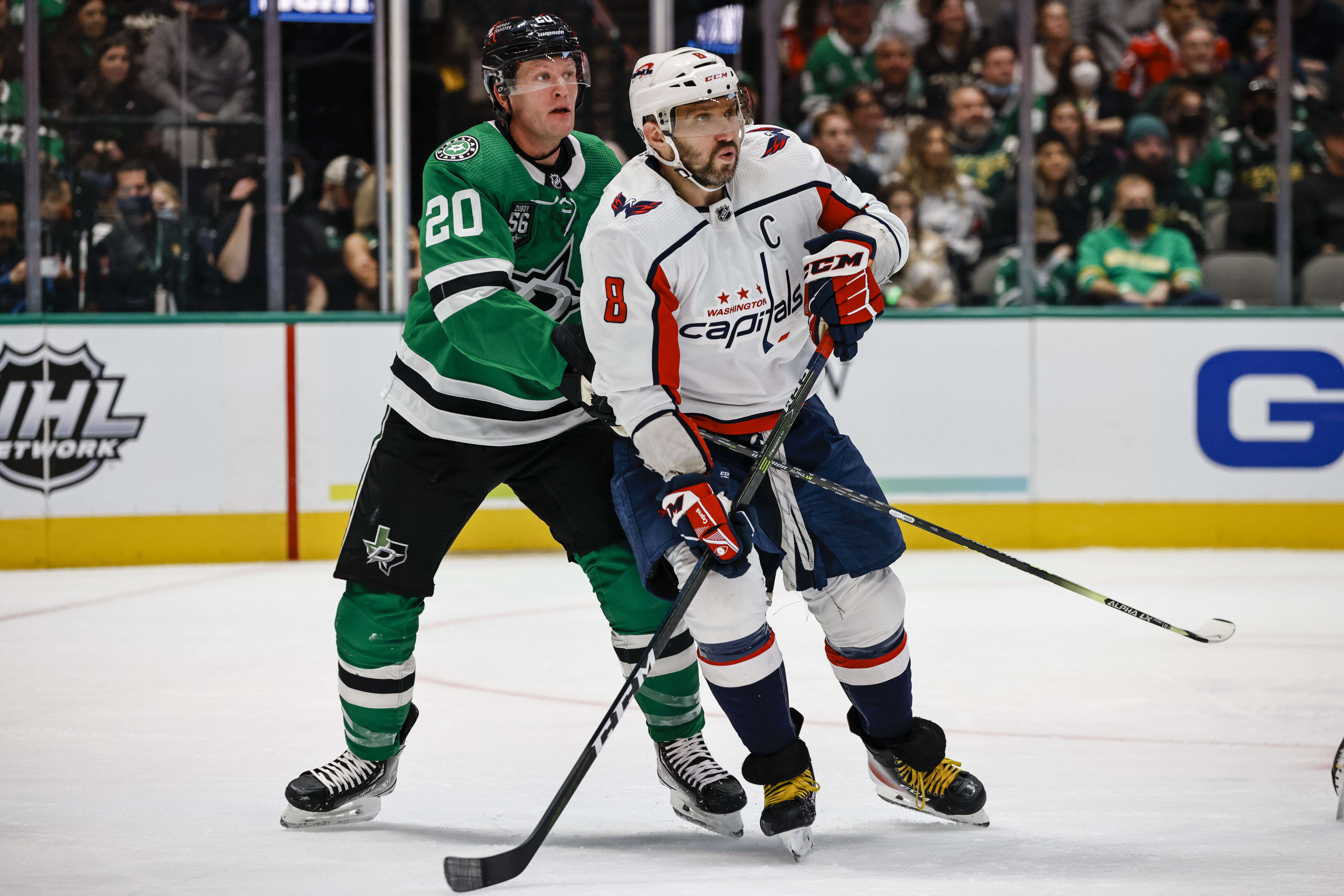 NHL: JAN 28 Capitals at Stars