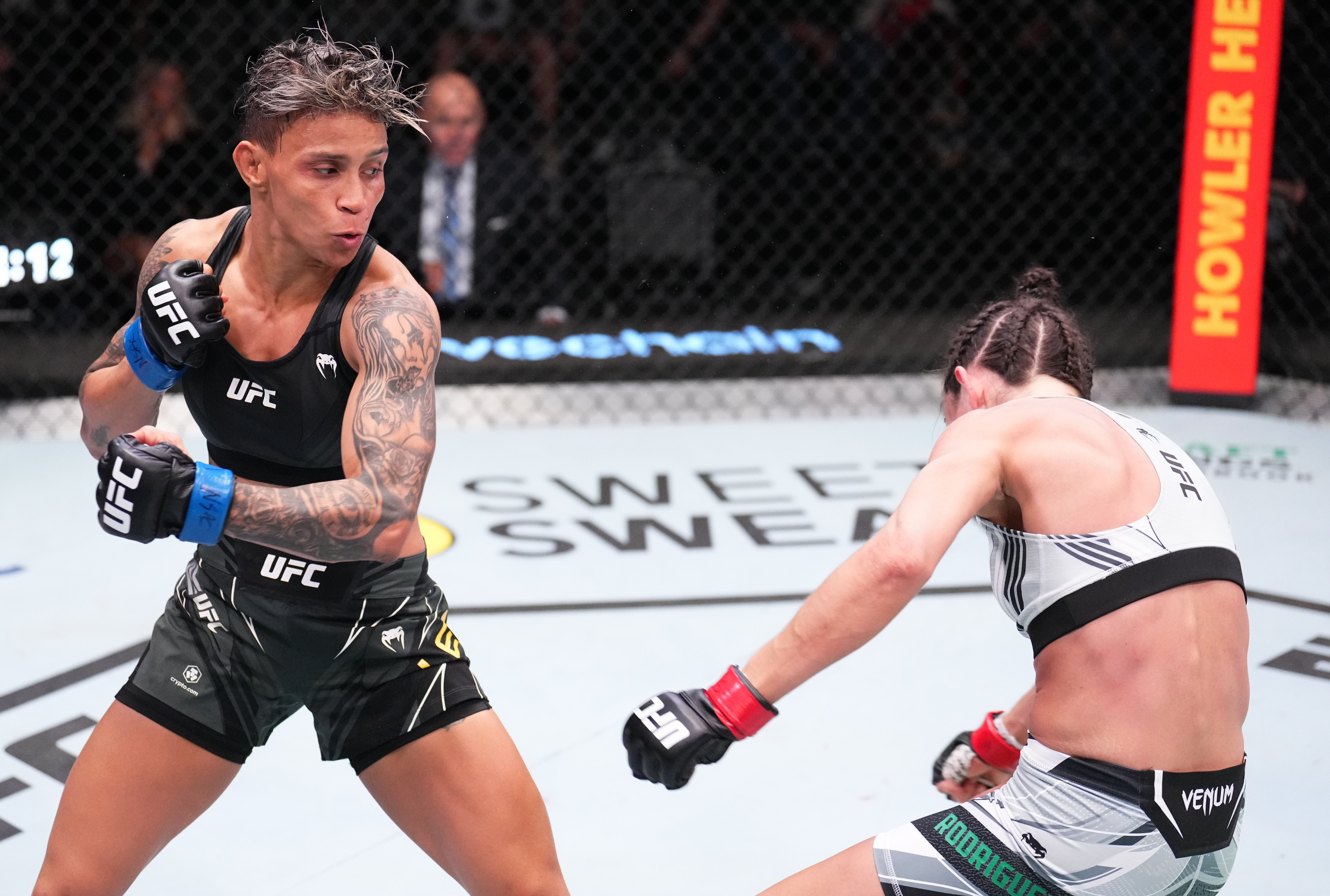 Amanda Lemos unloaded on Marina Rodriguez to get a standing TKO in the UFC Vegas 64 main event