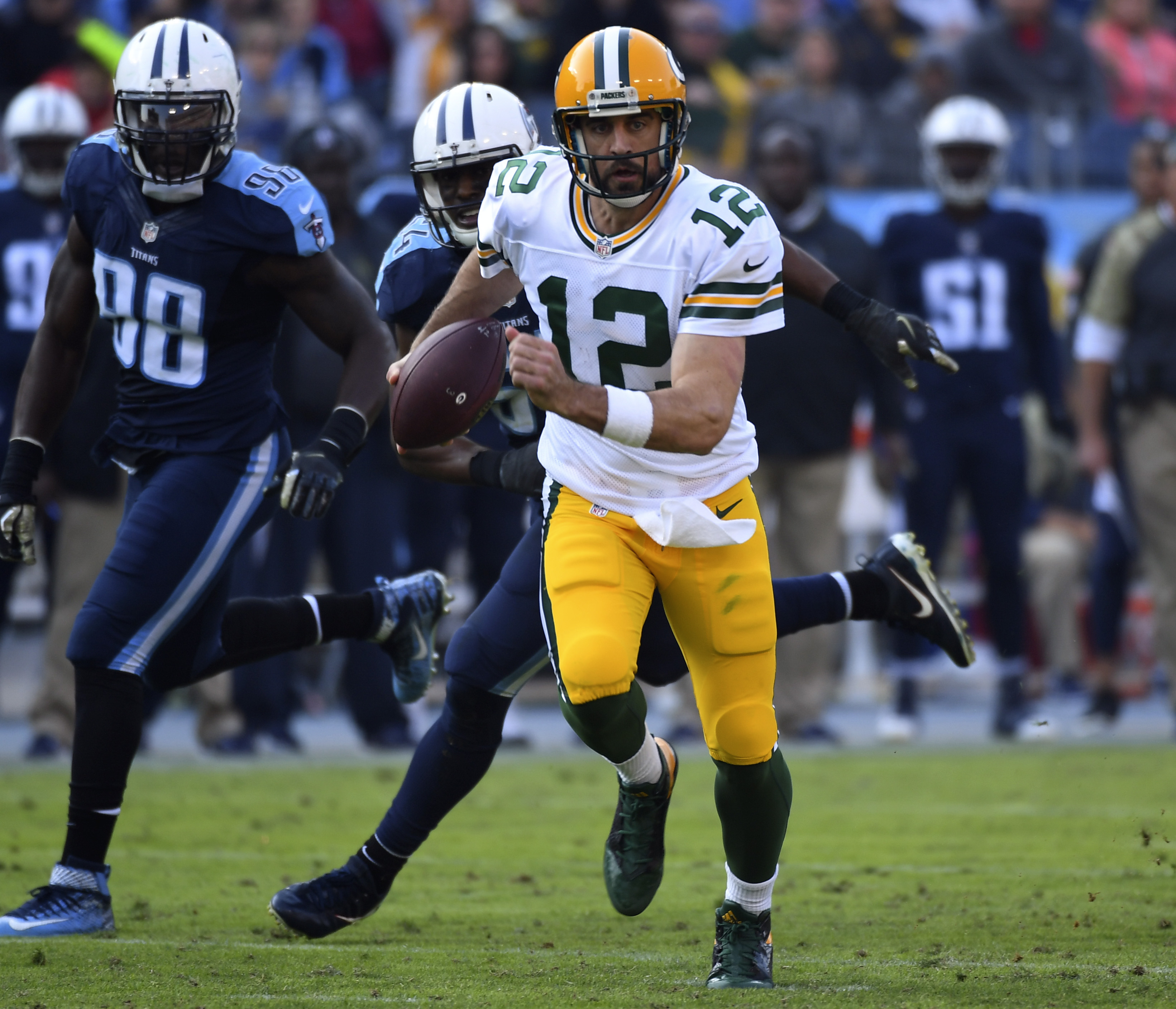 green bay packers and the titans