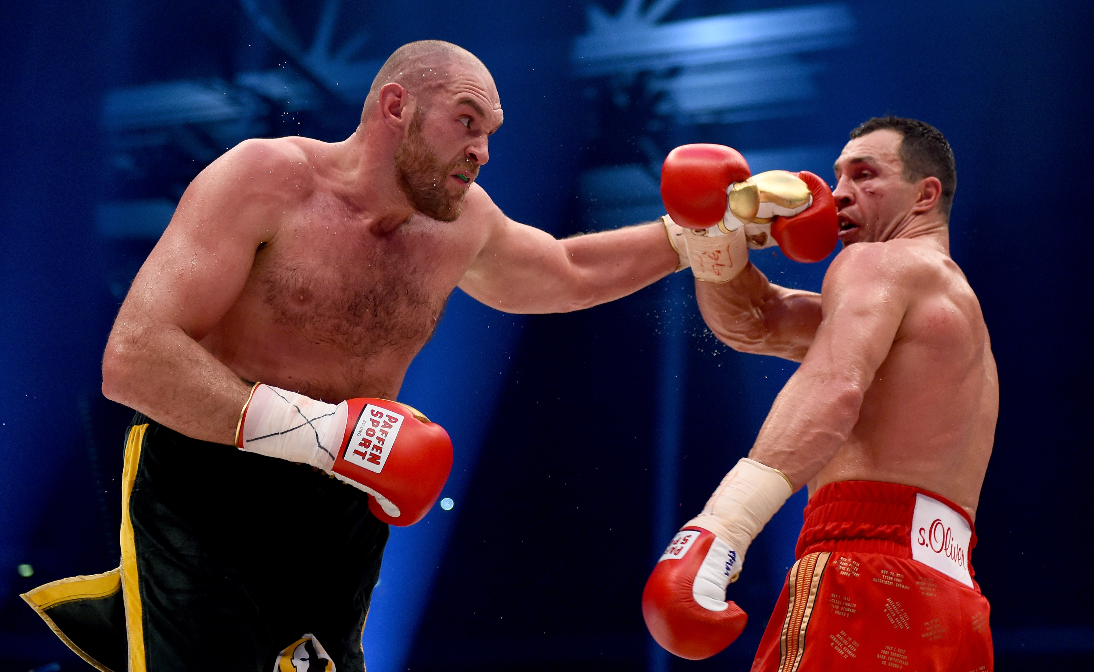 Wladimir Klitschko vs Tyson Fury - IBF IBO WBA WBO重量级世界冠军