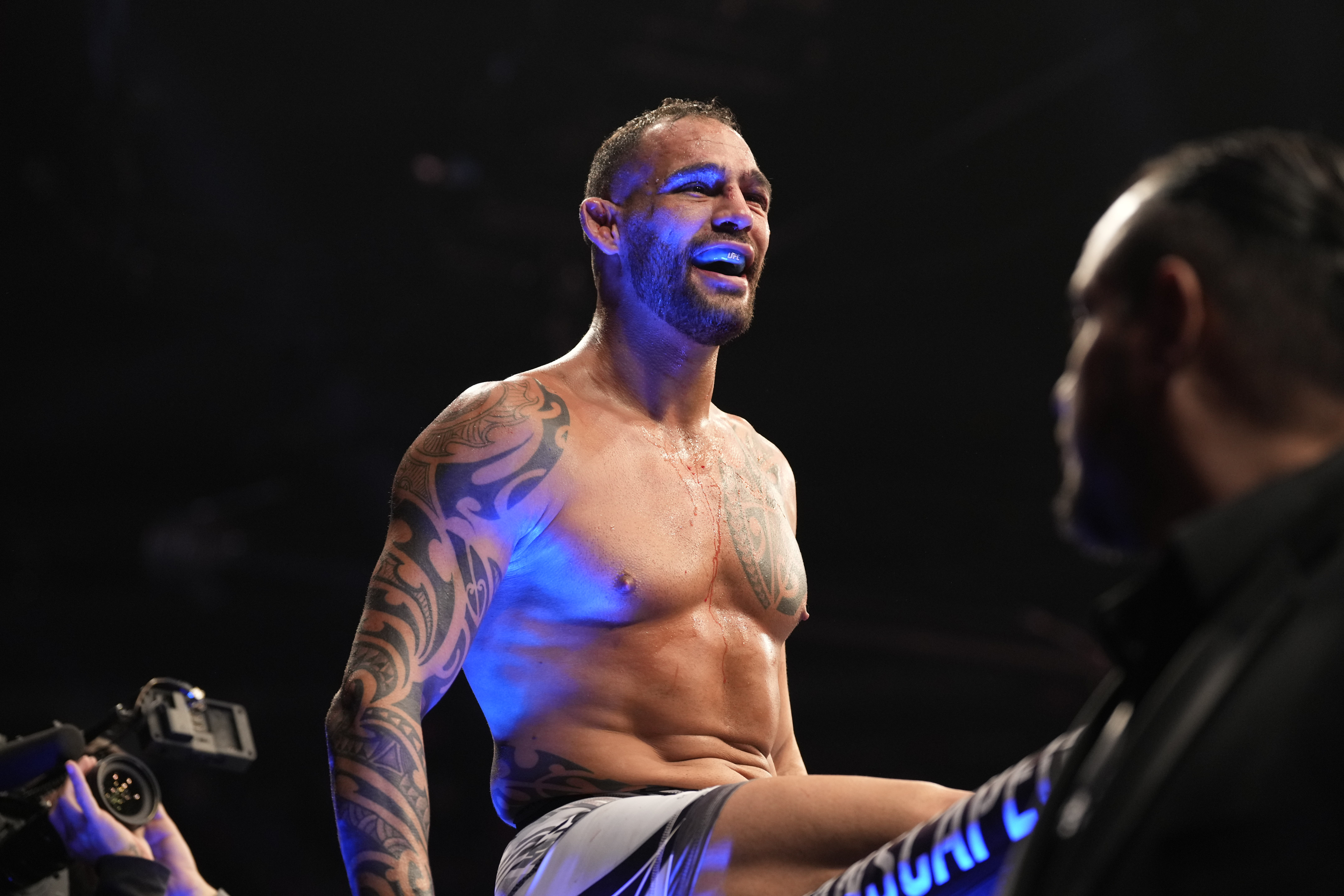 Santiago Ponzinibbio knocked out Alex Morono at UFC 282.