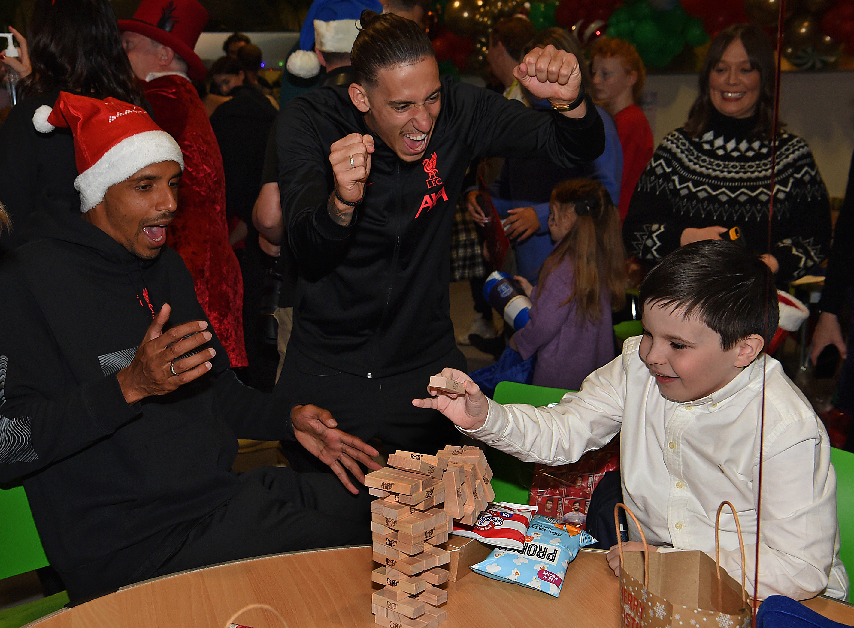 Everton and Liverpool Players Visit Alder Hey Children’s Hospital to Deliver Gifts