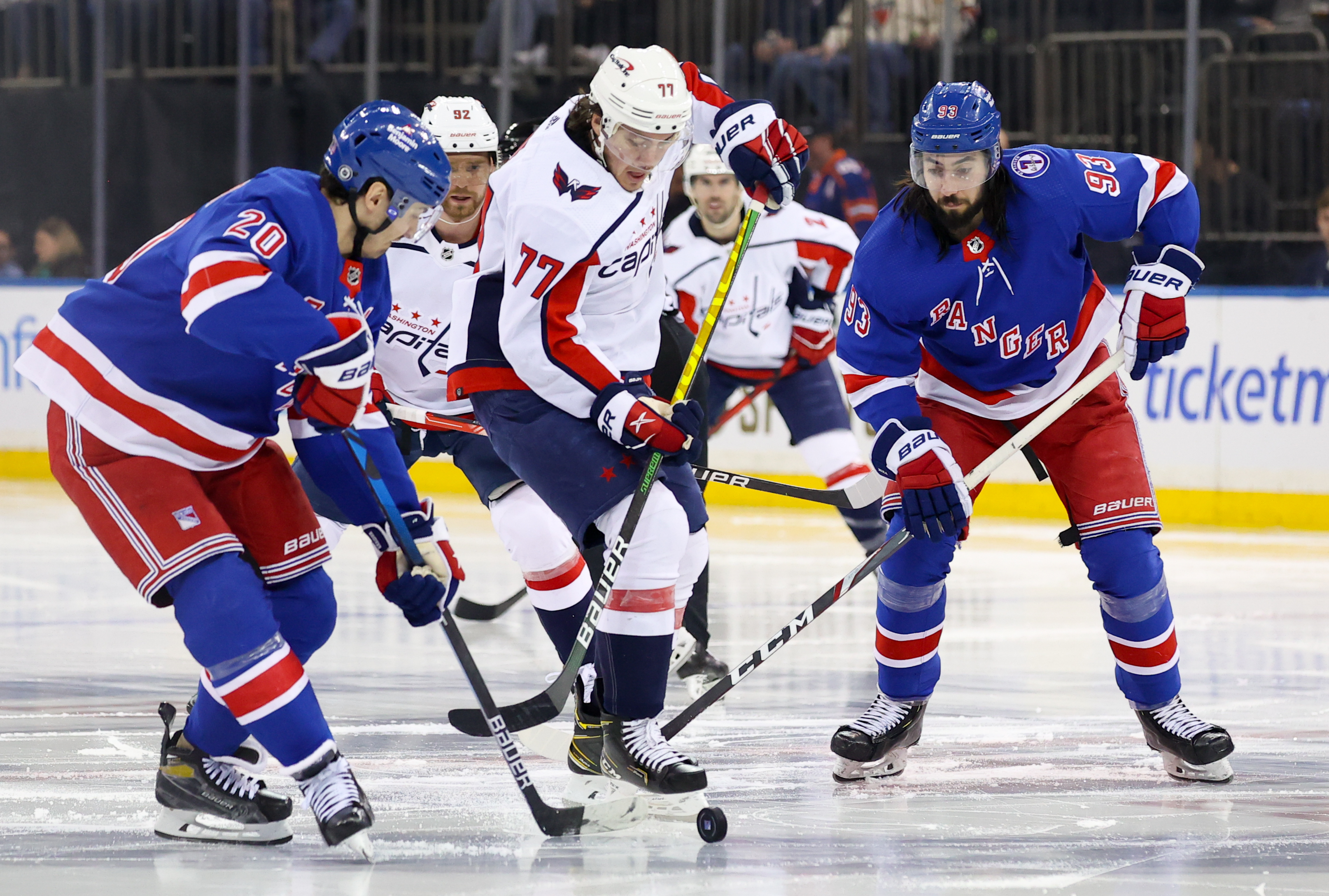 NHL: APR 29 Capitals at Rangers