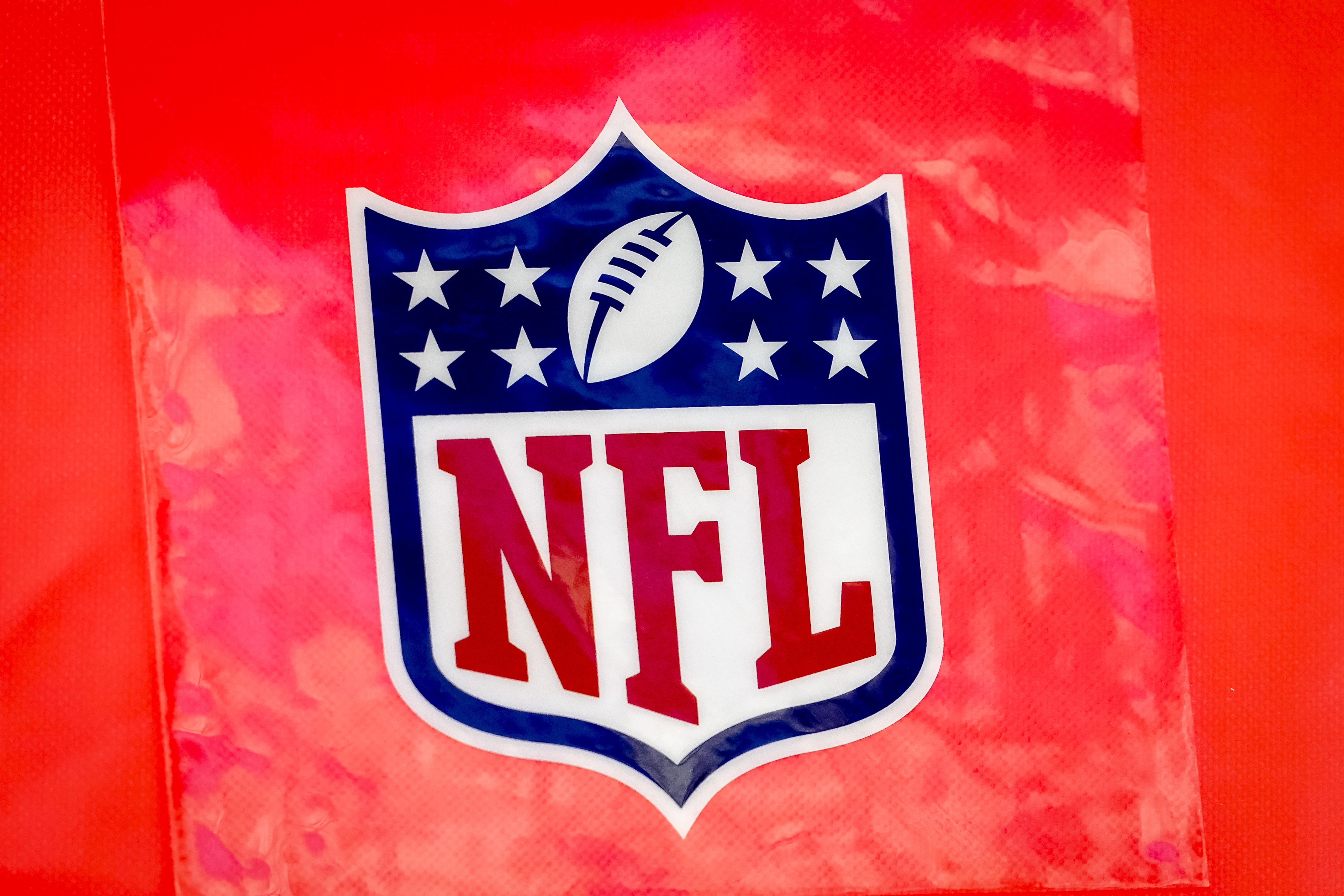 NFL Week 18 expert picks/predictions: Moneyline, spread, over/under - Pride  Of Detroit