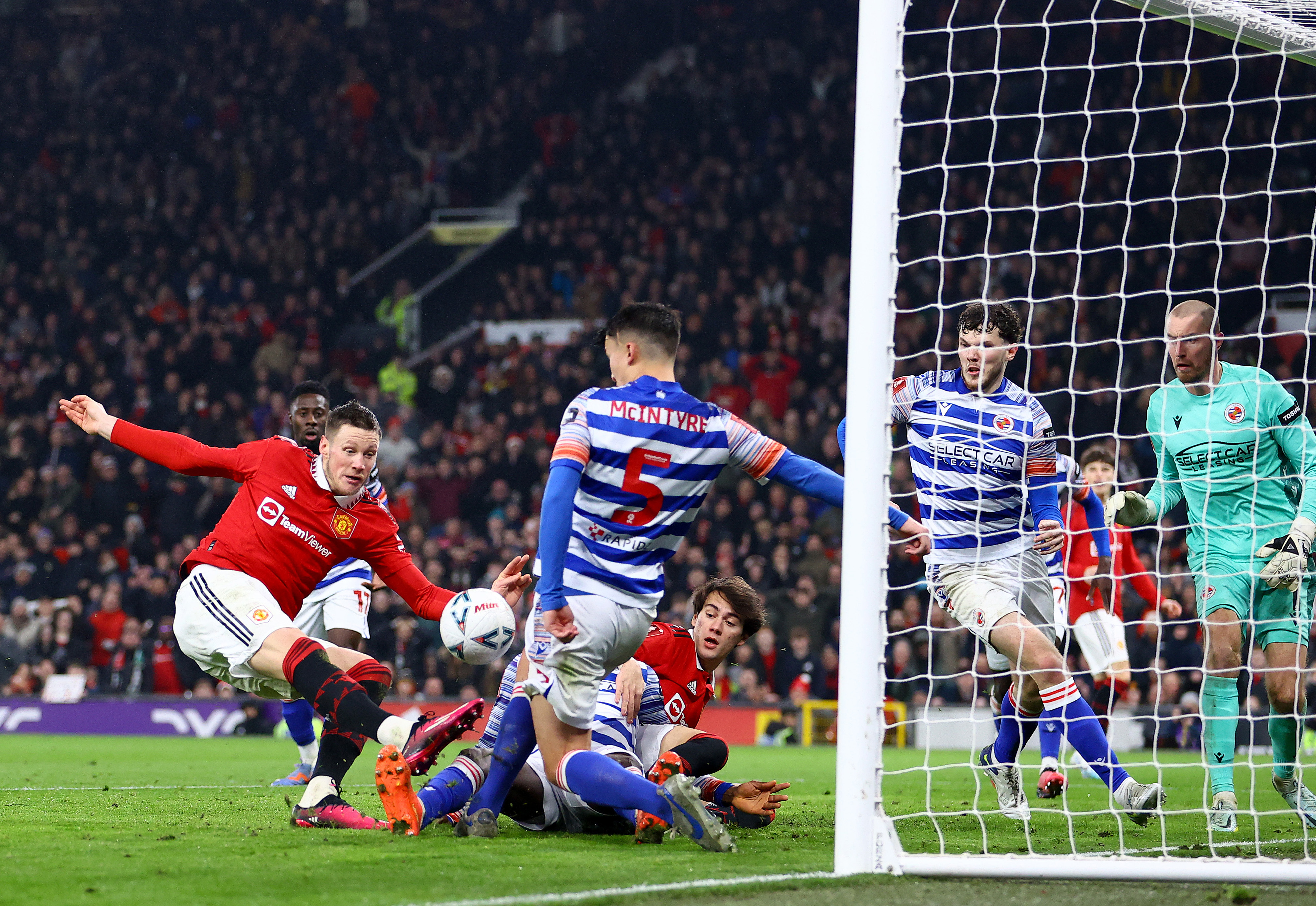 Manchester United v Reading: Emirates FA Cup Fourth Round
