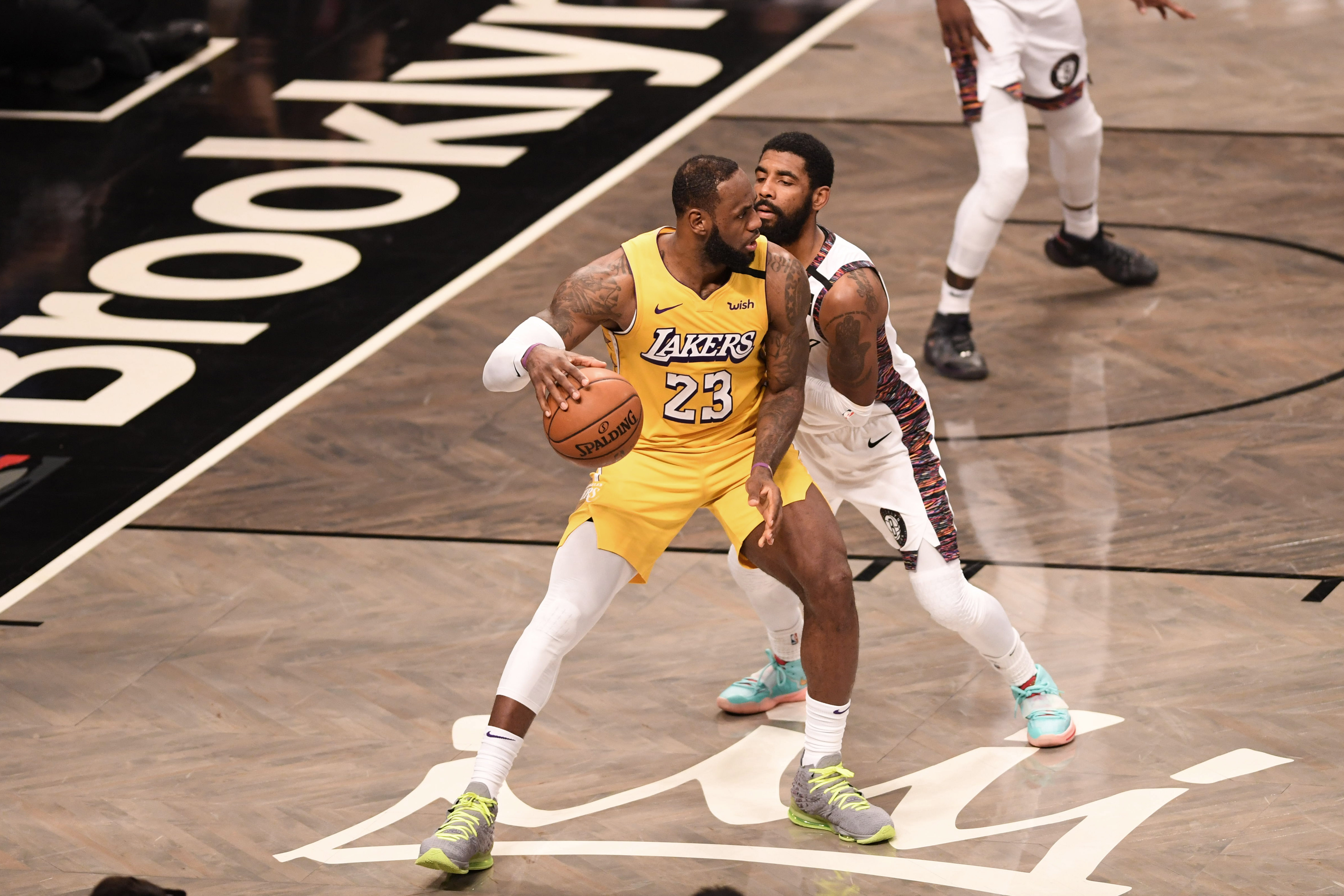 Los Angeles Lakers v Brooklyn Nets