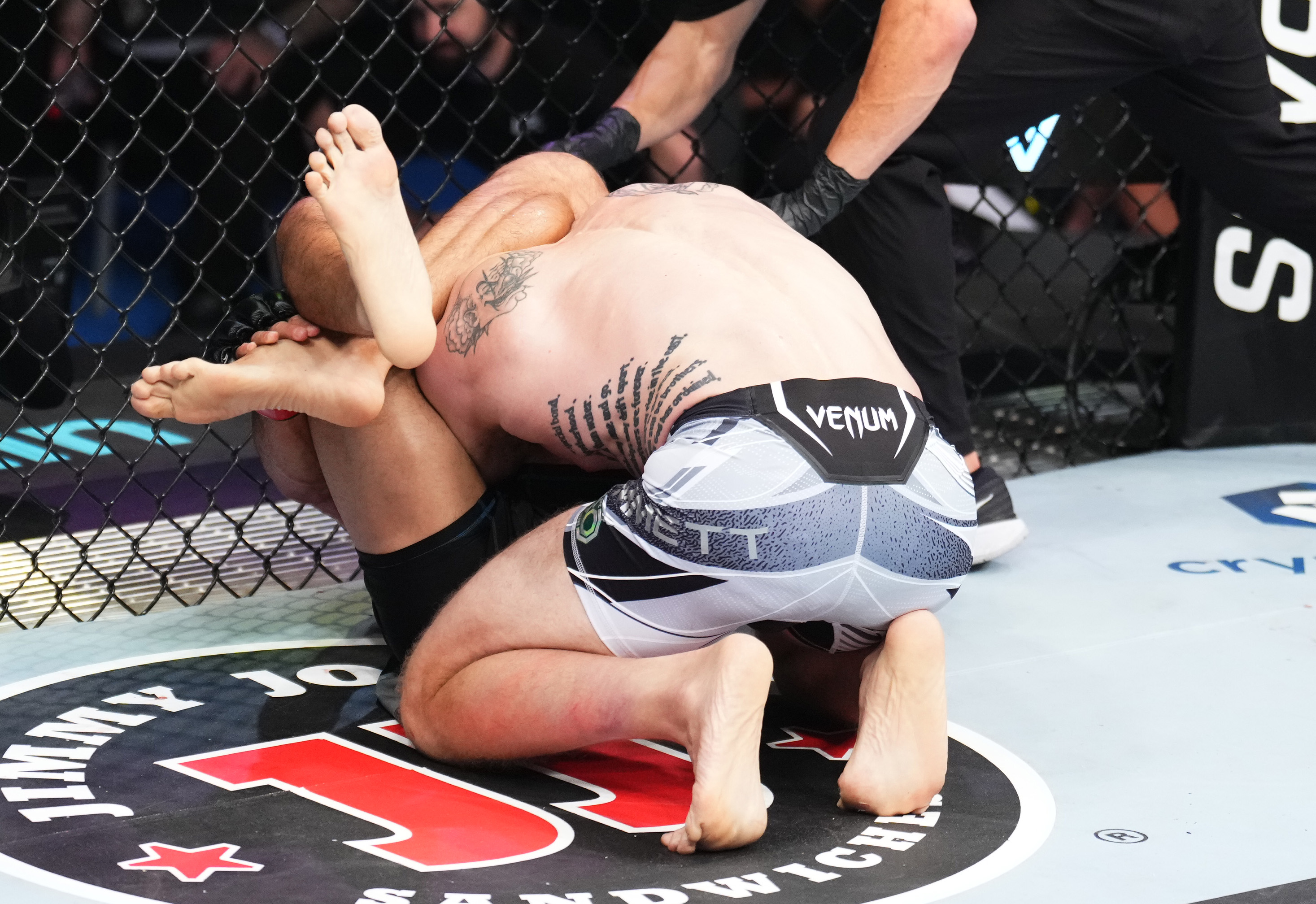 UFC 284: Rodriguez v Emmett